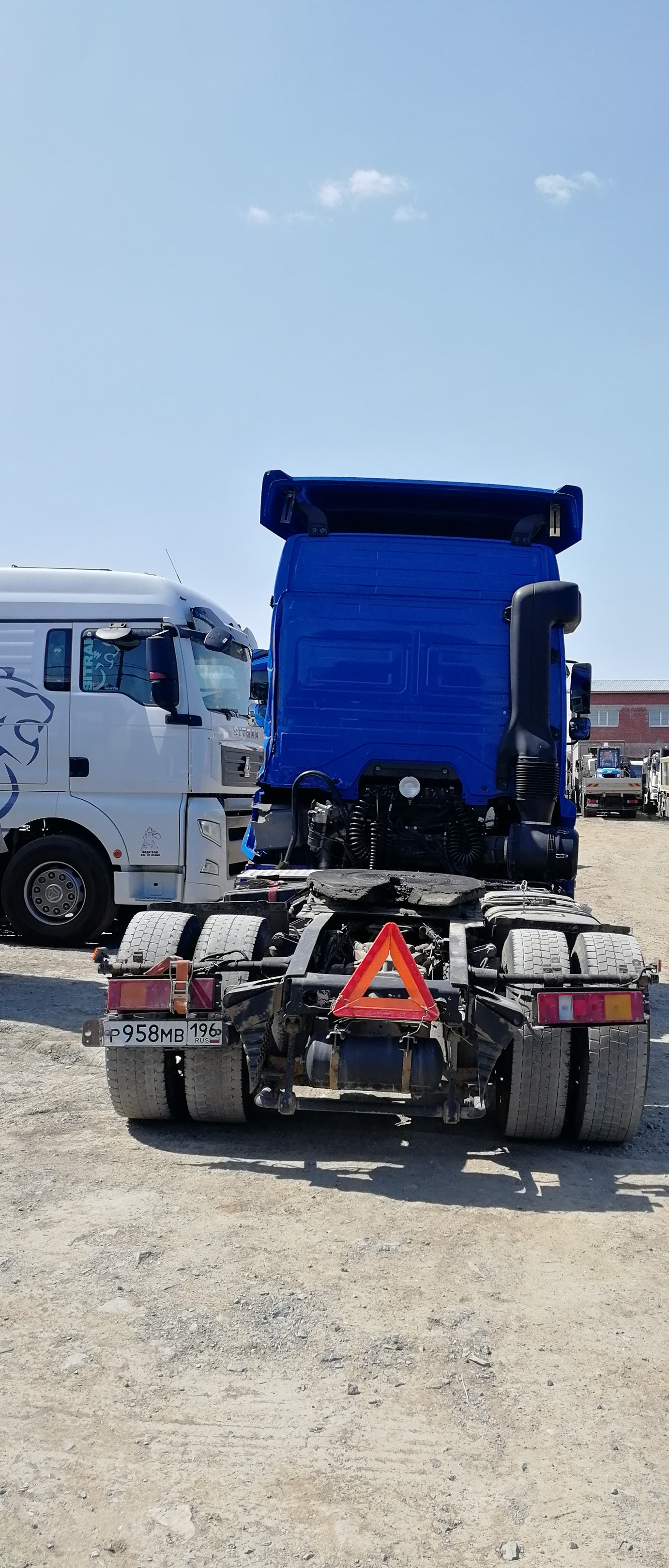 КамАЗ 5490 4x2 Седельный тягач 2022 г. - фото 10