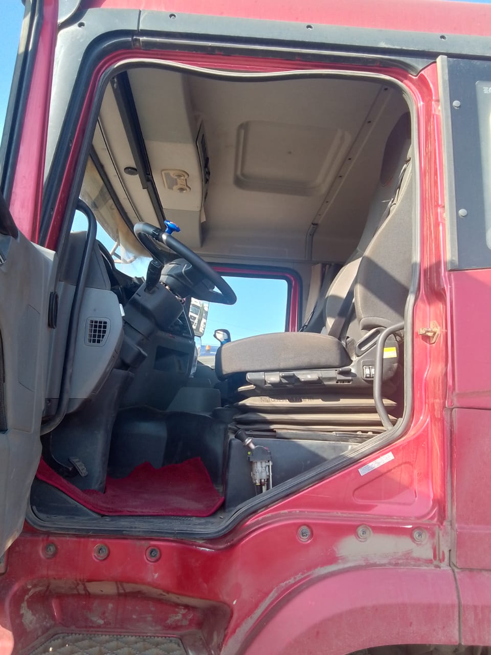 Shacman (Shaanxi) SX* 8x4 Самосвал 2023 г. - фото 9