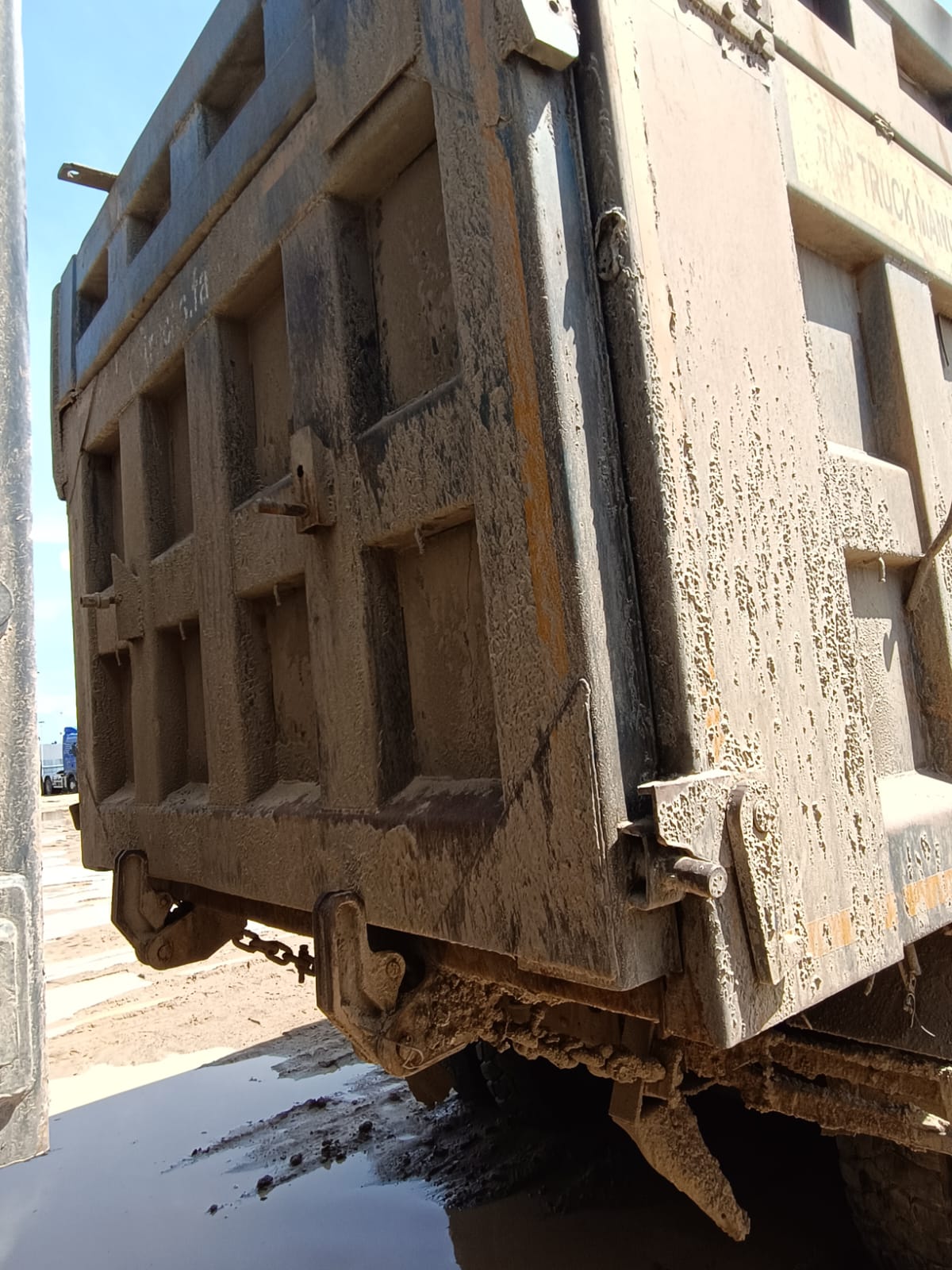 FAW CA 3310 8x4 Самосвал_не актуально 2023 г. - фото 6