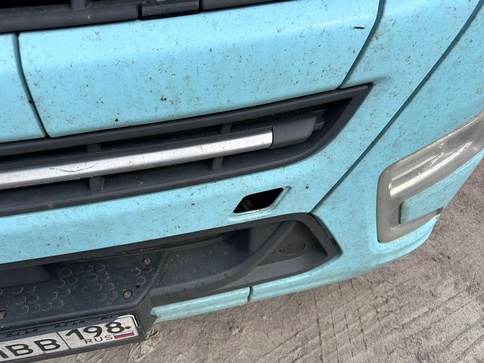 Shacman (Shaanxi) SX* 4x2 Седельный тягач 2023 г. - фото 14