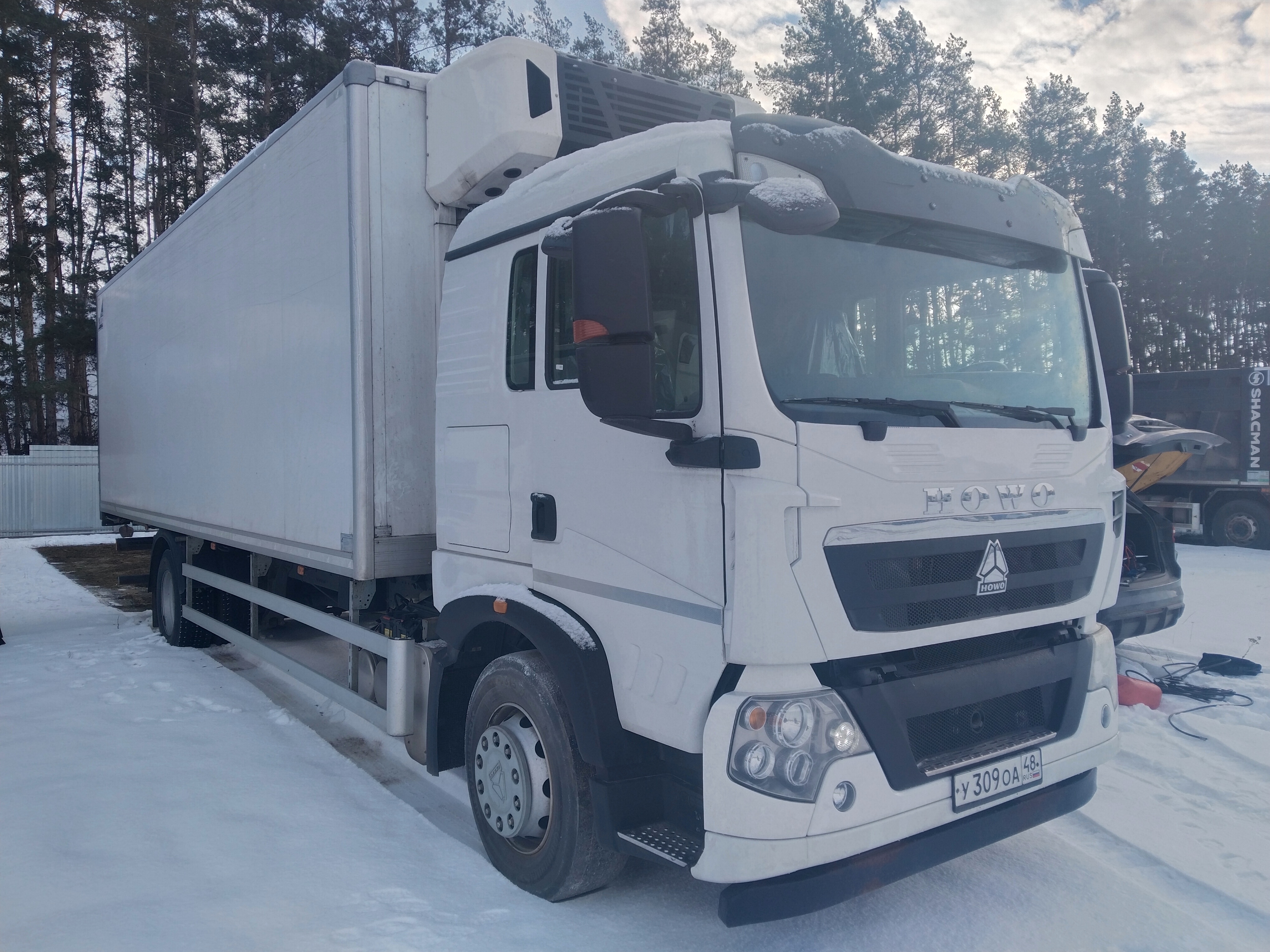 Howo T5G 4x2 Изотермический/рефрижератор 2024 г. - фото 2
