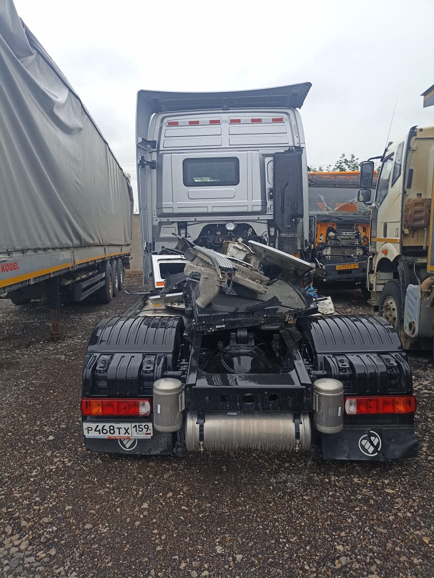 Foton AUMAN 4x2 Седельный тягач 2023 г. - фото 4