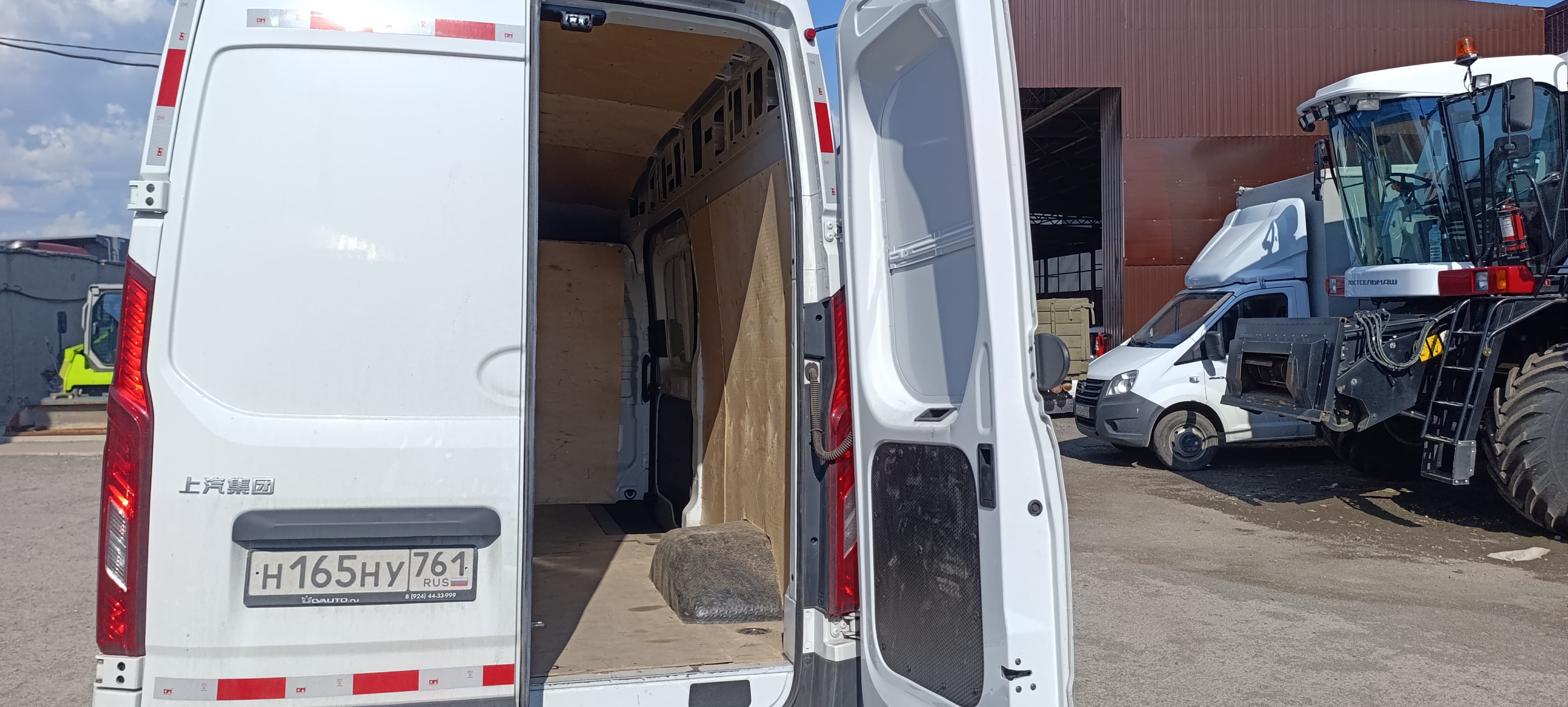 Maxus V90 Цельнометаллический (кат. C) 2023 г. - фото 9