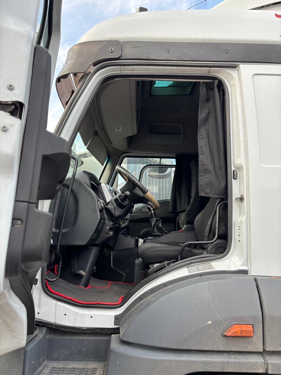 Ford Cargo 4x2 Седельный тягач 2018 г. - фото 10