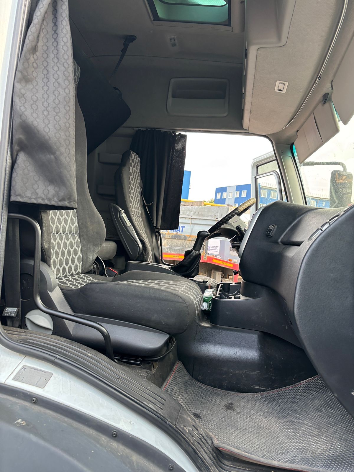 Ford Cargo 4x2 Седельный тягач 2018 г. - фото 12