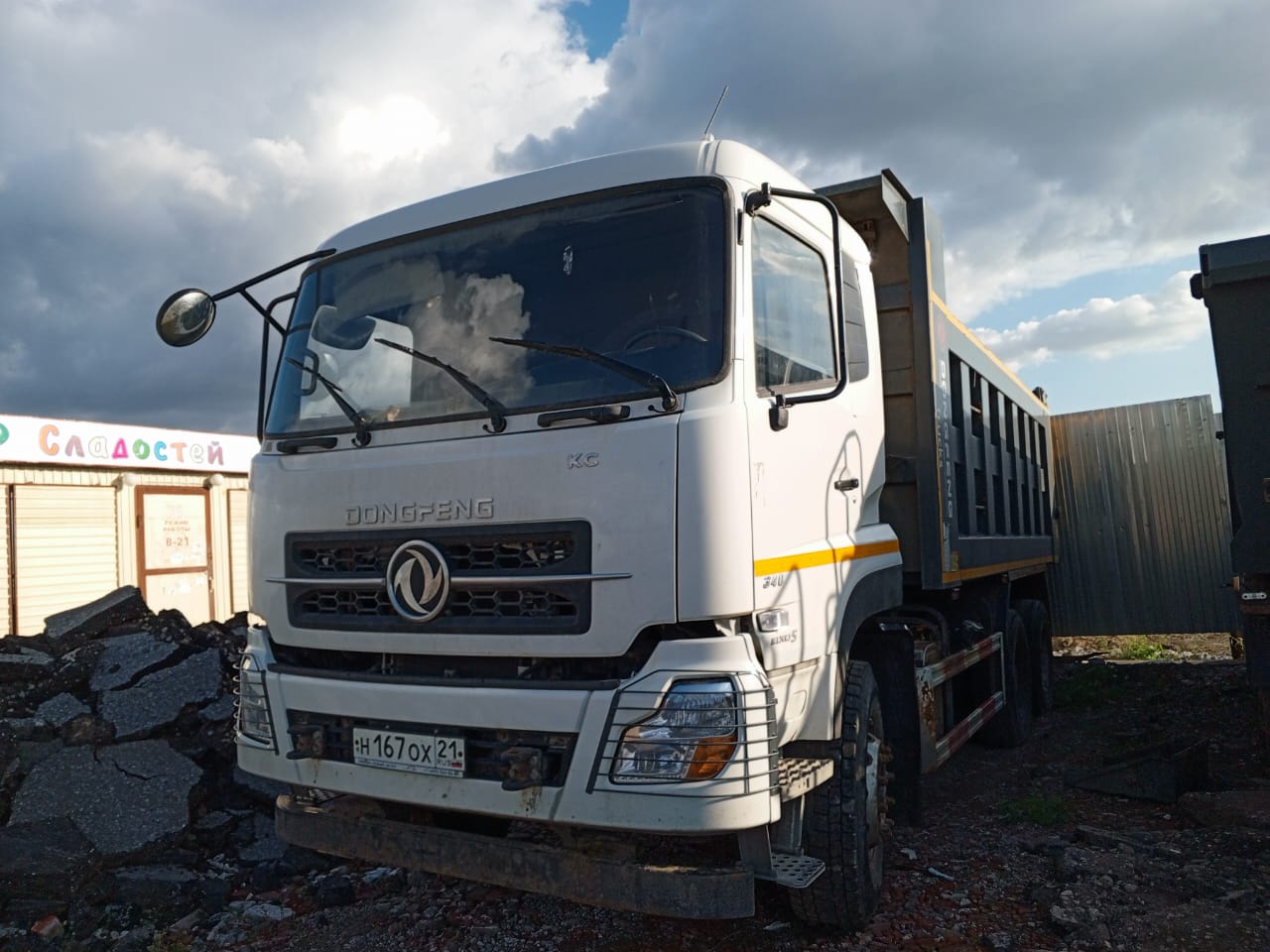 DongFeng DFH 6x4 Самосвал 2023 г. - фото 3