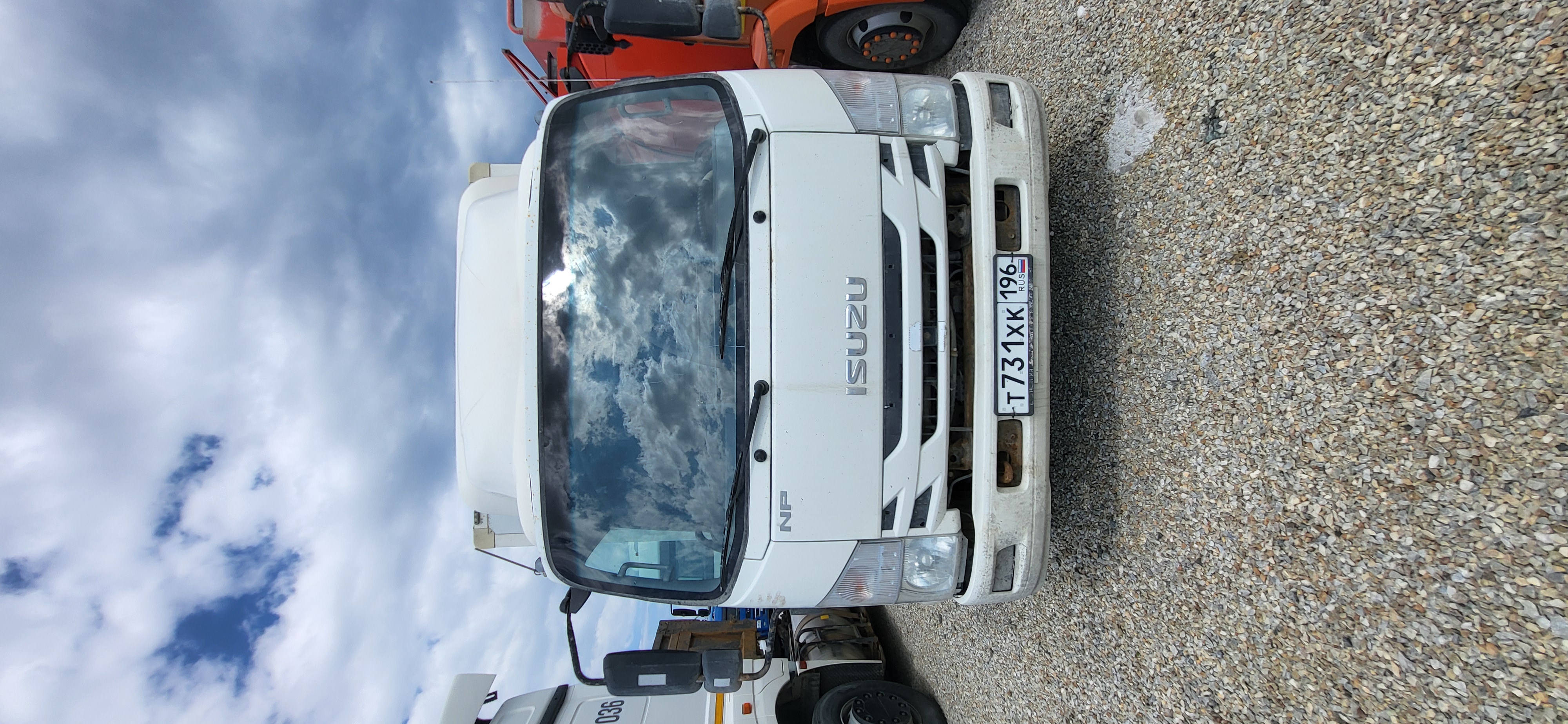 Isuzu ELF 7.5 (NPR) Промтоварный 2019 г.