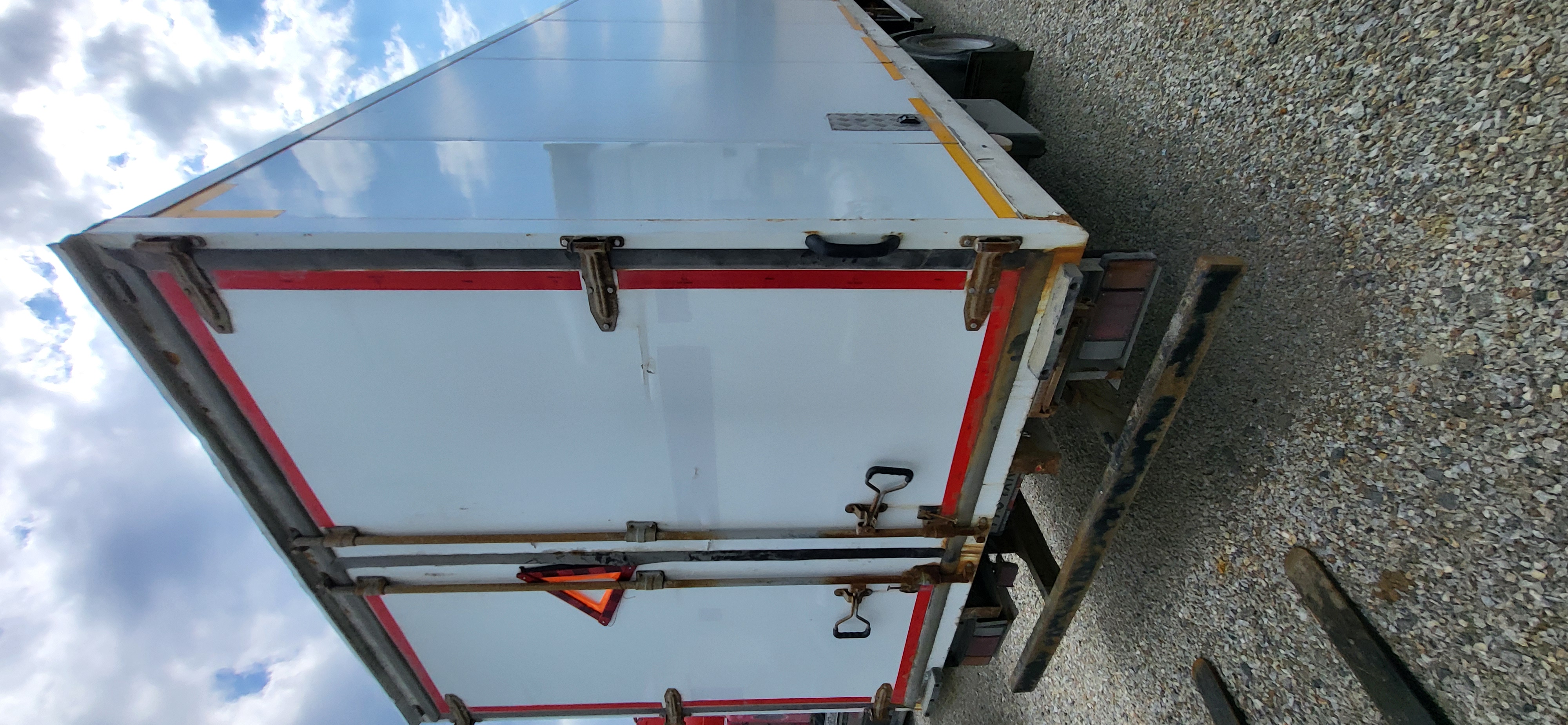 Isuzu ELF 7.5 (NPR) Промтоварный 2019 г. - фото 10