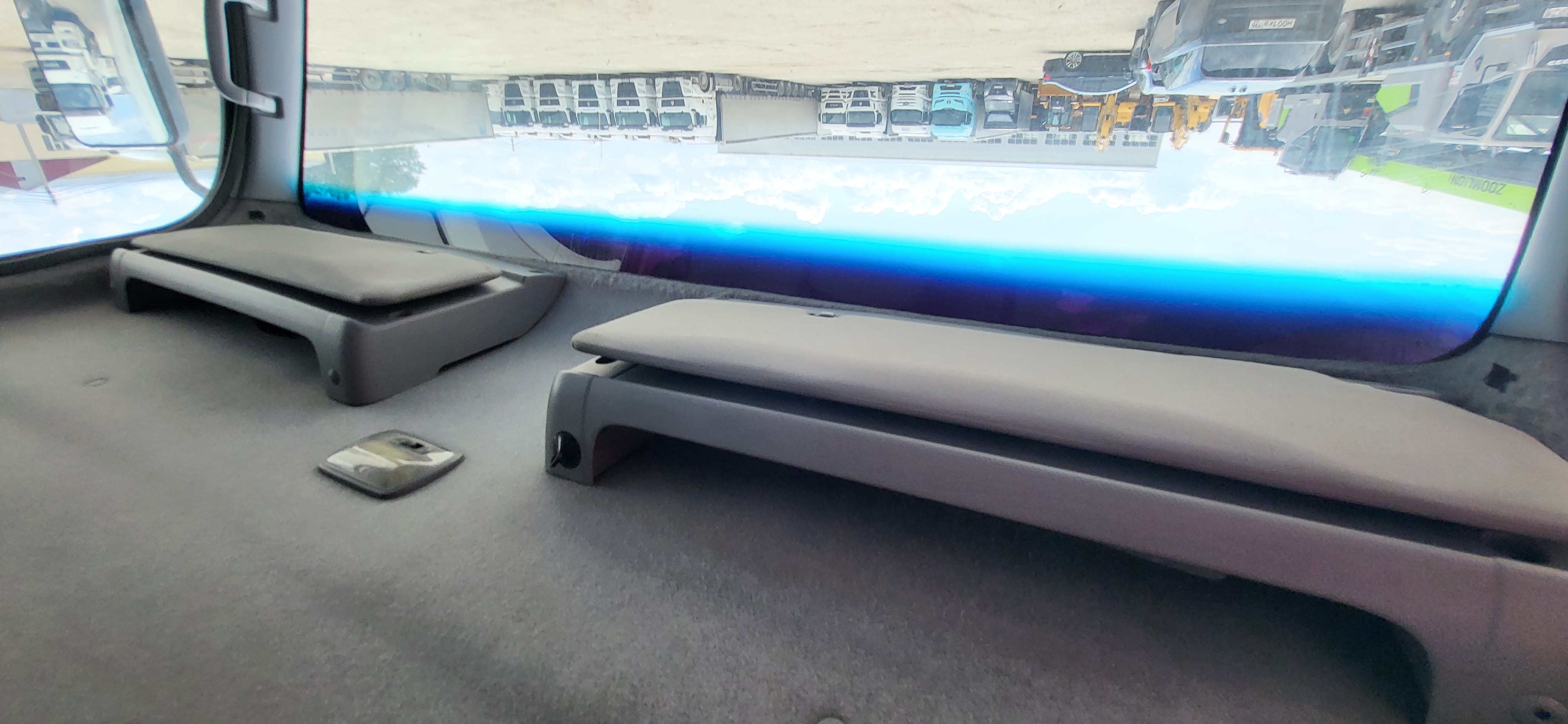 Isuzu ELF 7.5 (NPR) Промтоварный 2019 г. - фото 16