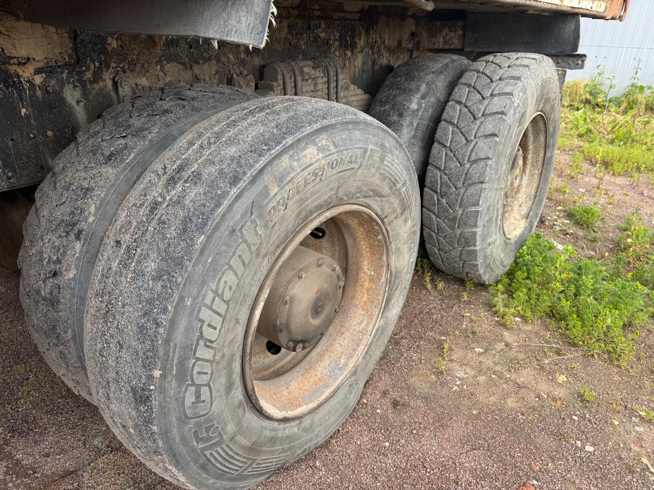 Shacman (Shaanxi) SX* 6x4 Самосвал 2021 г. - фото 12