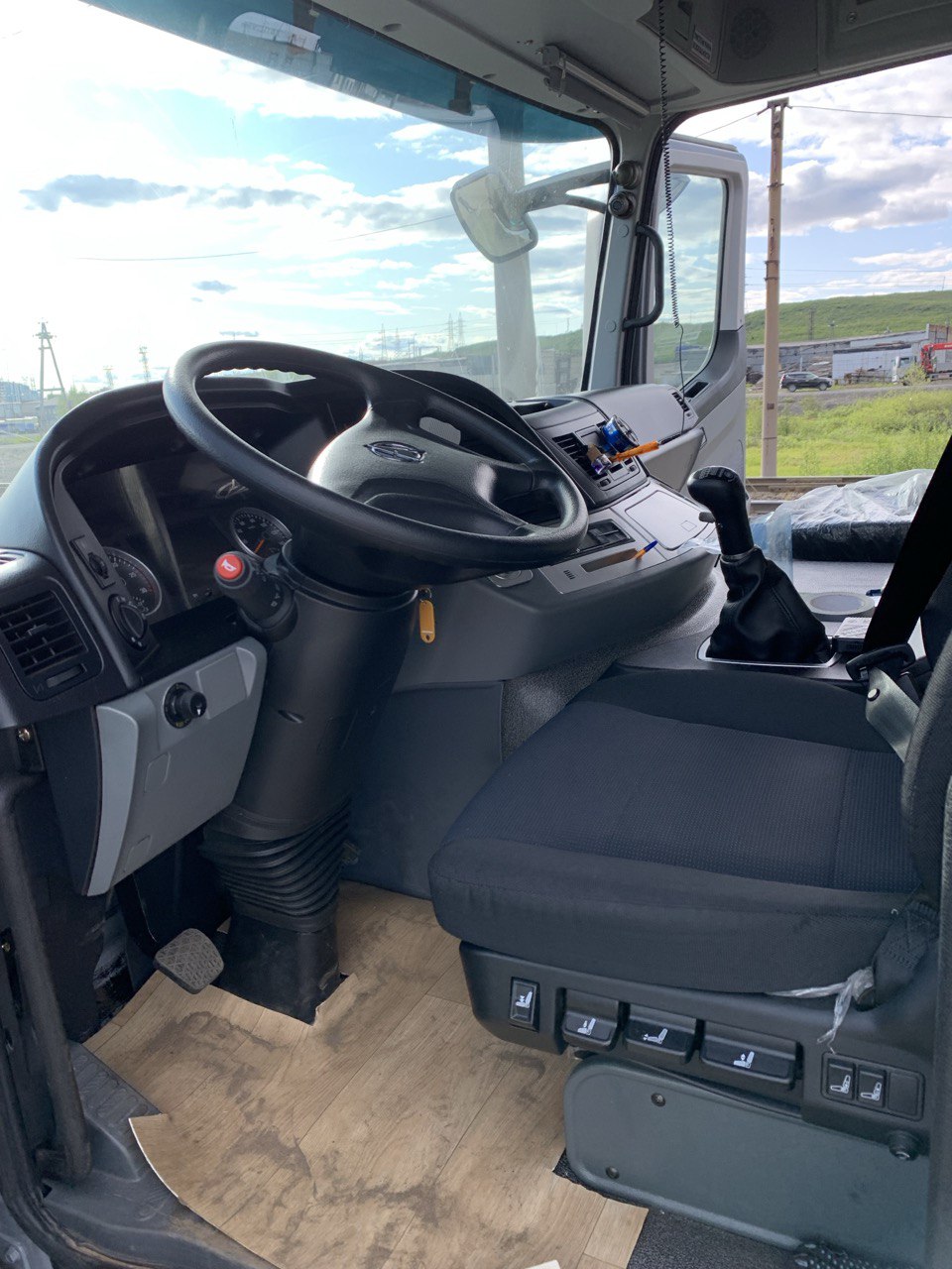 BEIBEN V3 6x6 Седельный тягач 2023 г. - фото 4