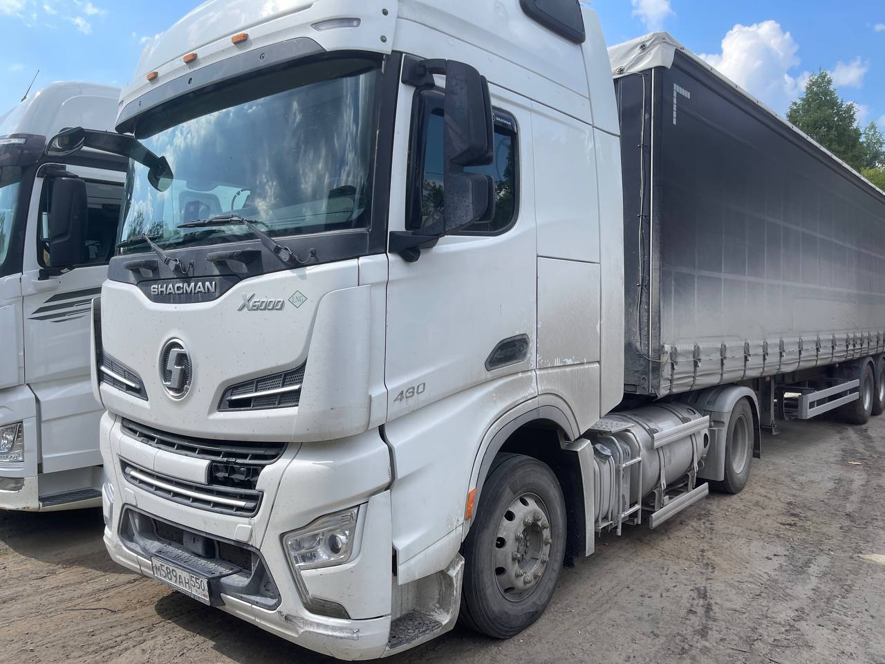 Shacman (Shaanxi) SX* 4x2 Седельный тягач 2024 г. - фото 2
