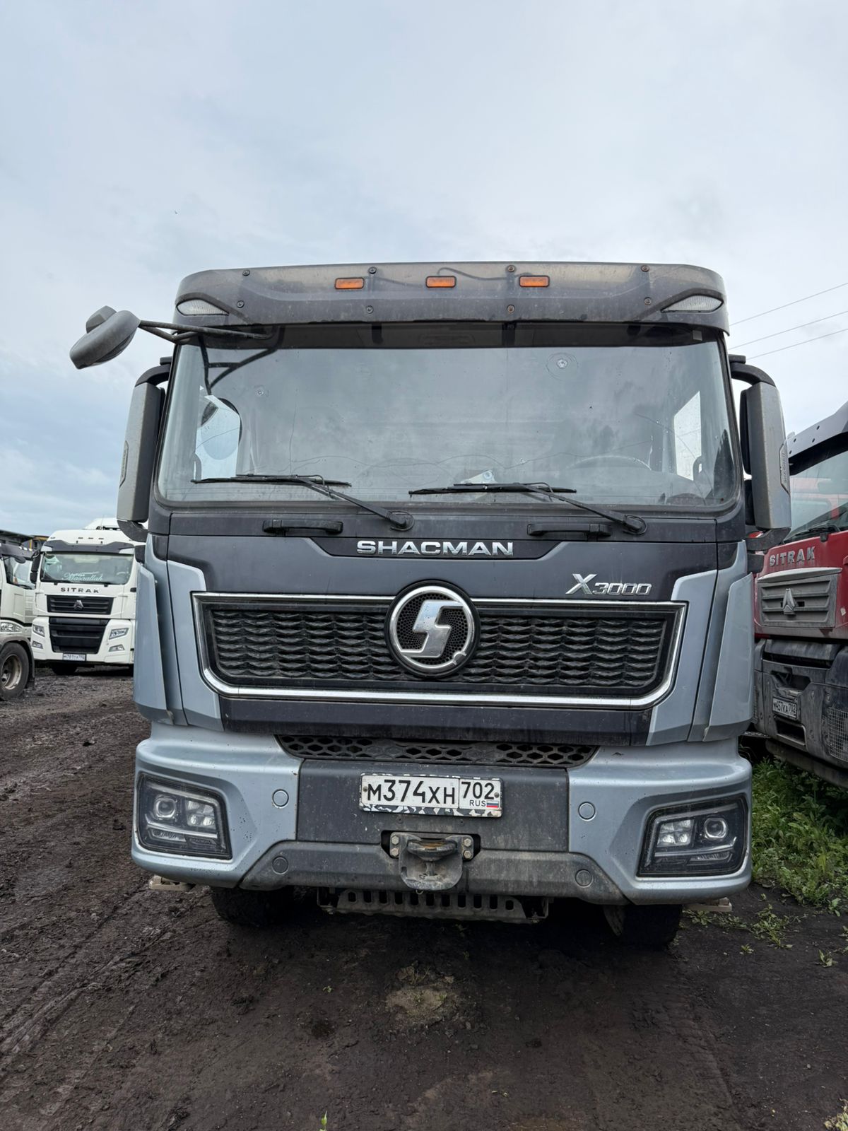 Shacman (Shaanxi) SX* 8x4 Самосвал 2023 г.