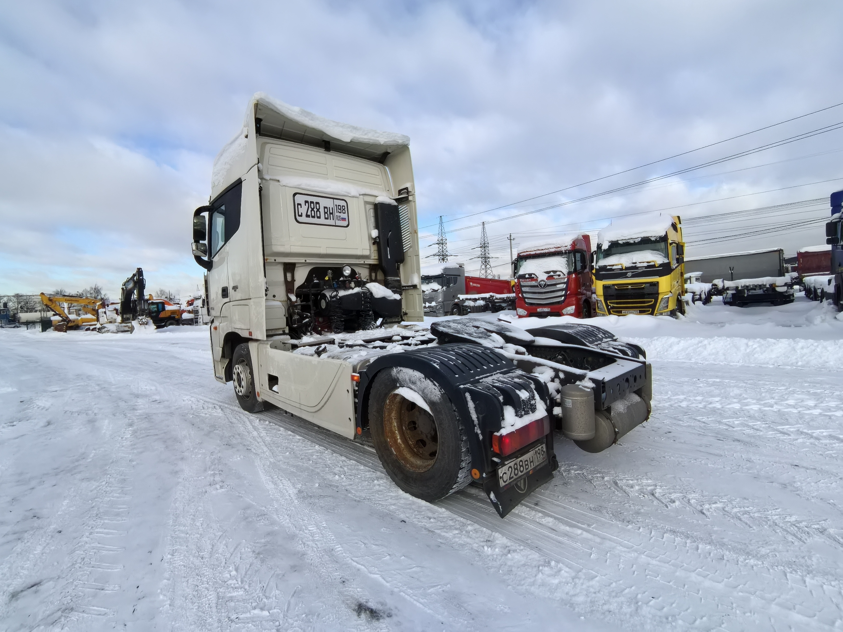 Foton AUMAN 4x2 Седельный тягач 2023 г. - фото 6