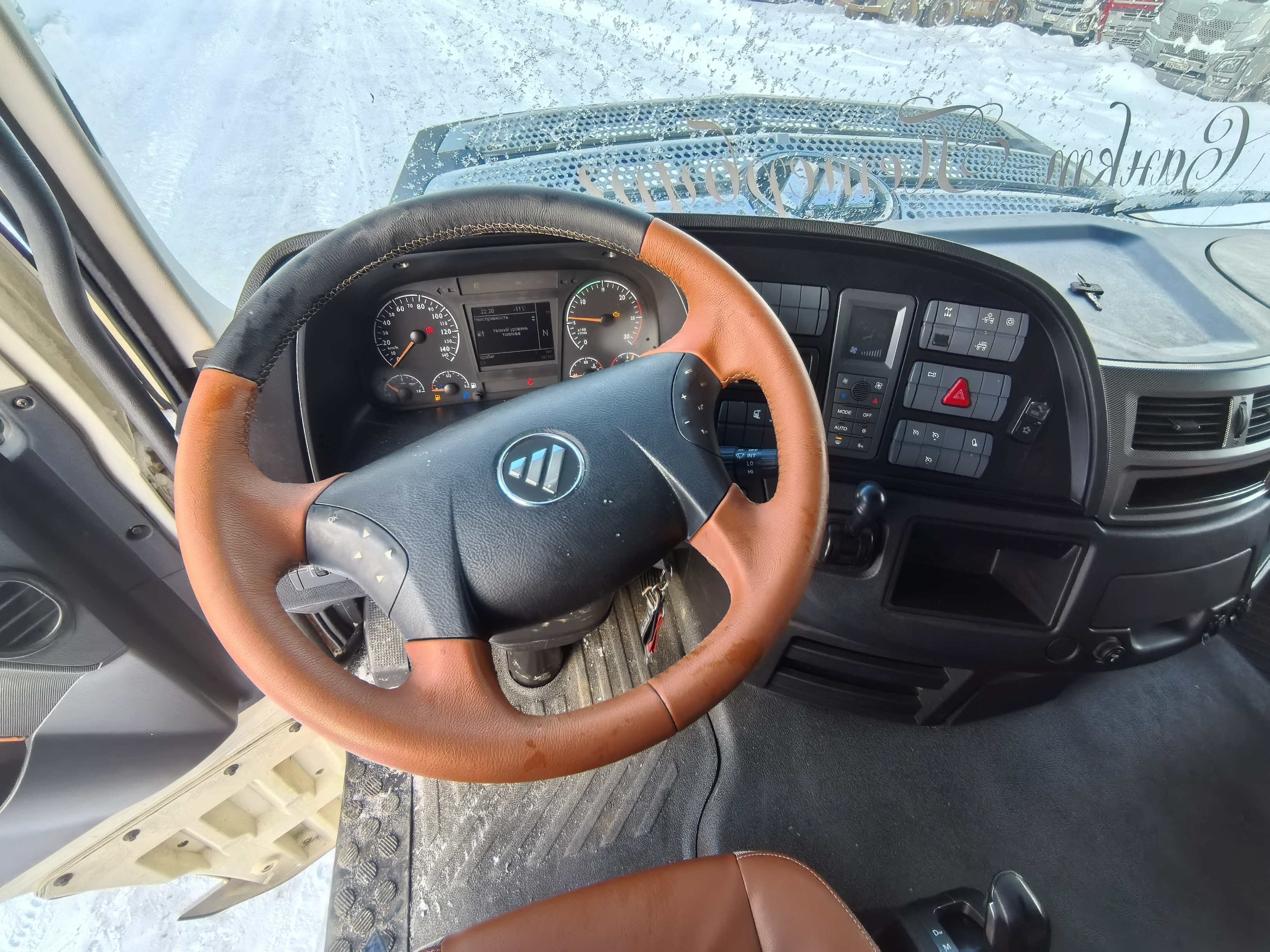 Foton AUMAN 4x2 Седельный тягач 2023 г. - фото 12