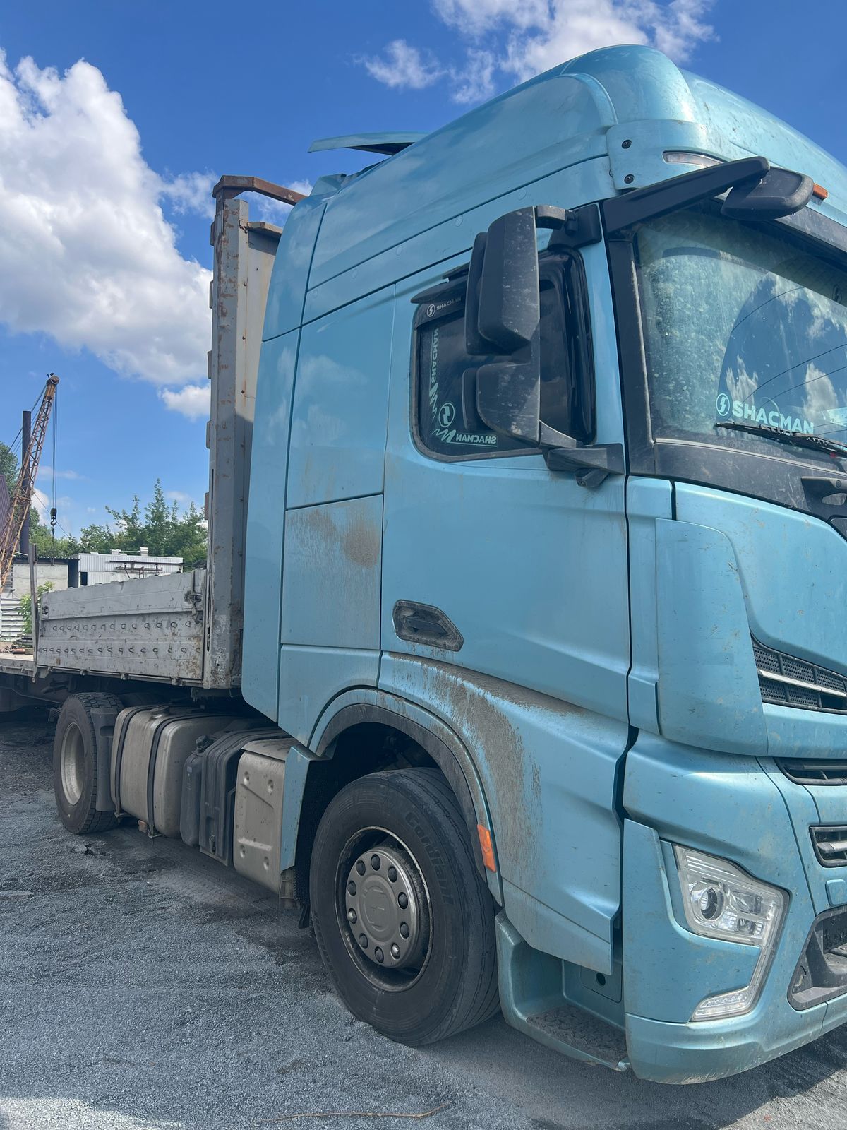 Shacman (Shaanxi) SX* 4x2 Седельный тягач 2023 г. - фото 2
