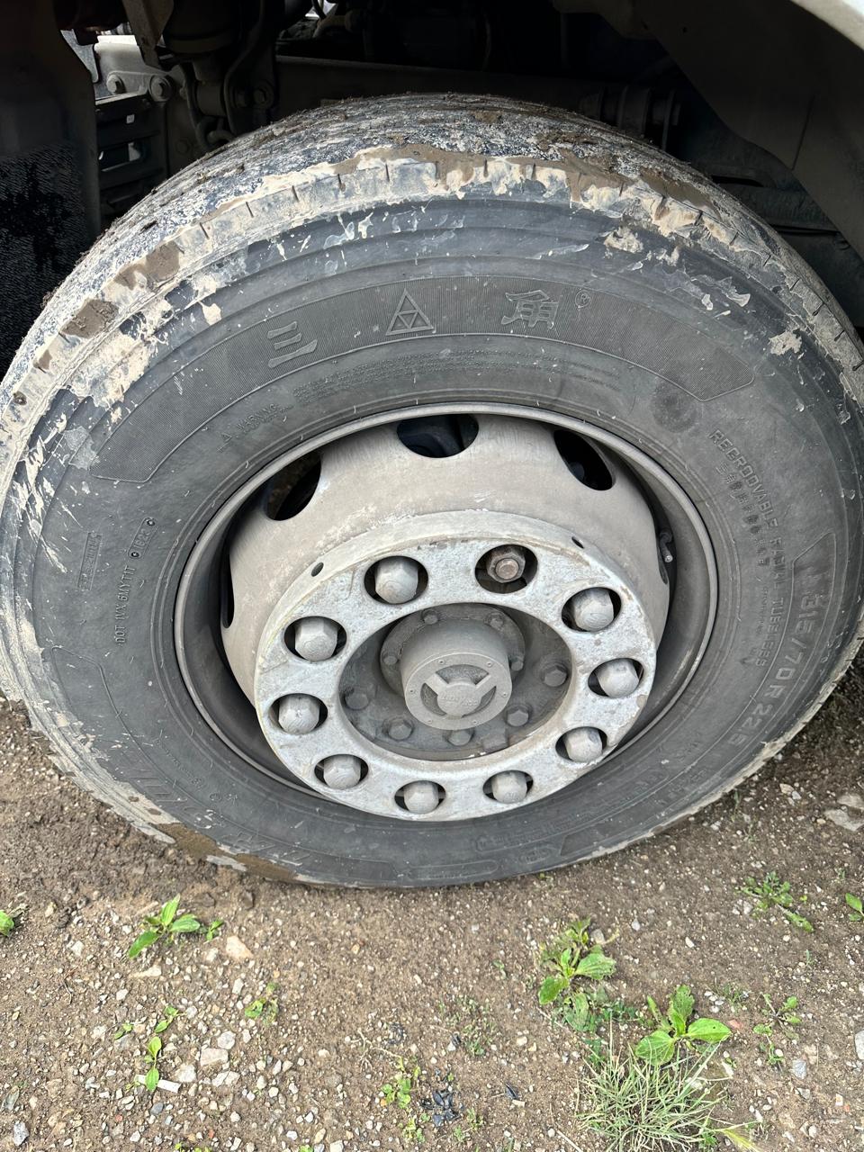 FAW JH6 4x2 Седельный тягач 2023 г. - фото 14