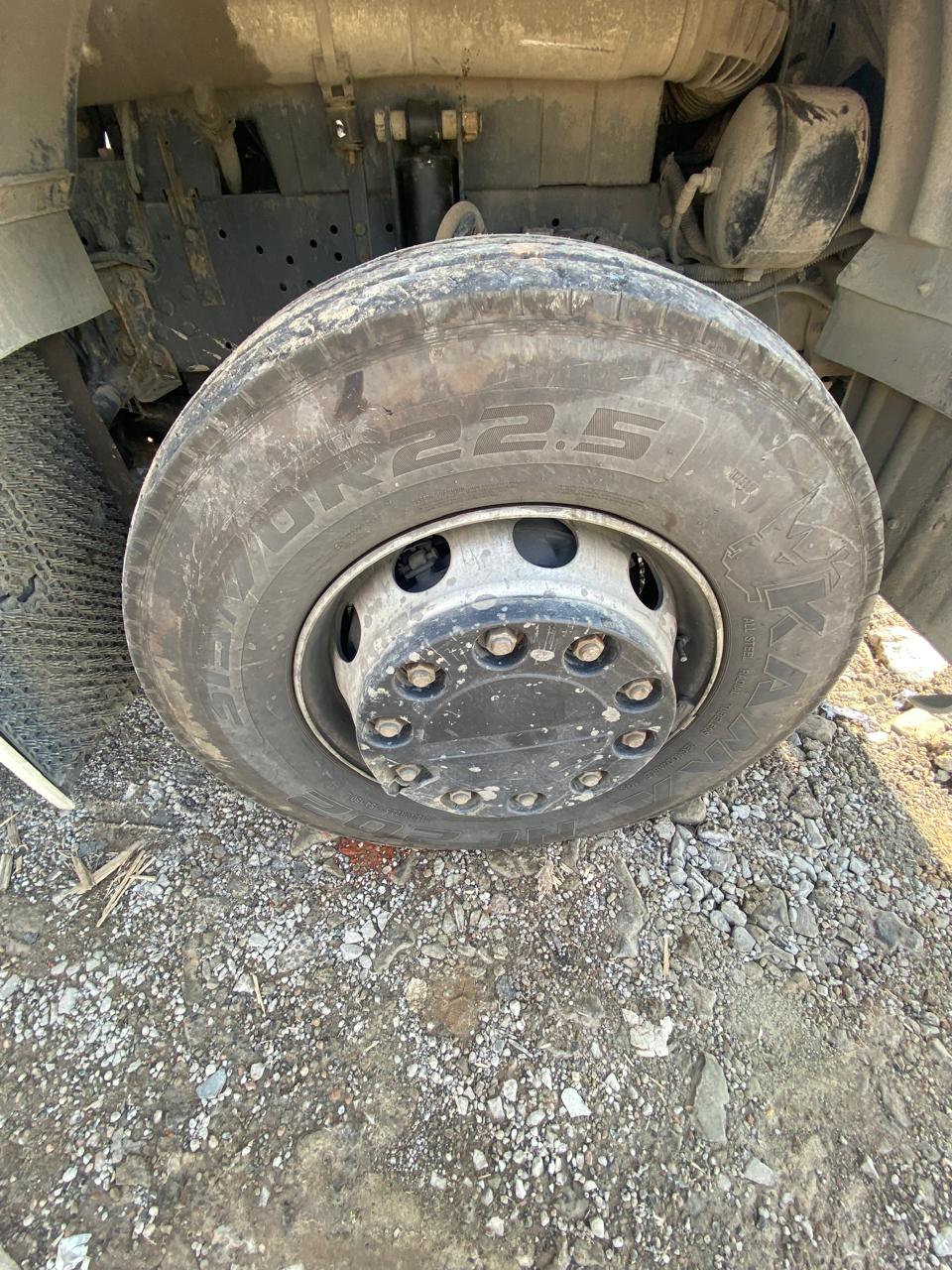 КамАЗ 5490 4x2 Седельный тягач 2021 г. - фото 13