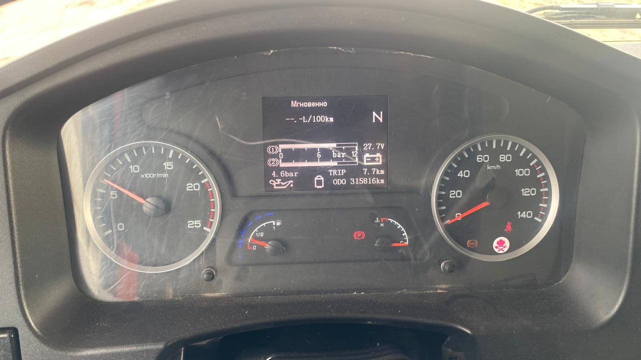 Shacman (Shaanxi) SX* 6x4 Седельный тягач 2022 г. - фото 18