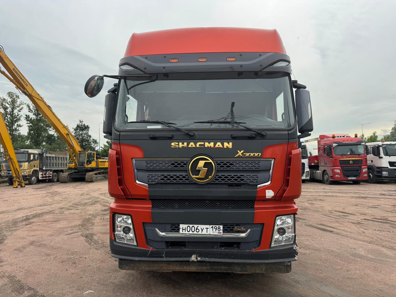 Shacman (Shaanxi) SX* 6x4 Седельный тягач