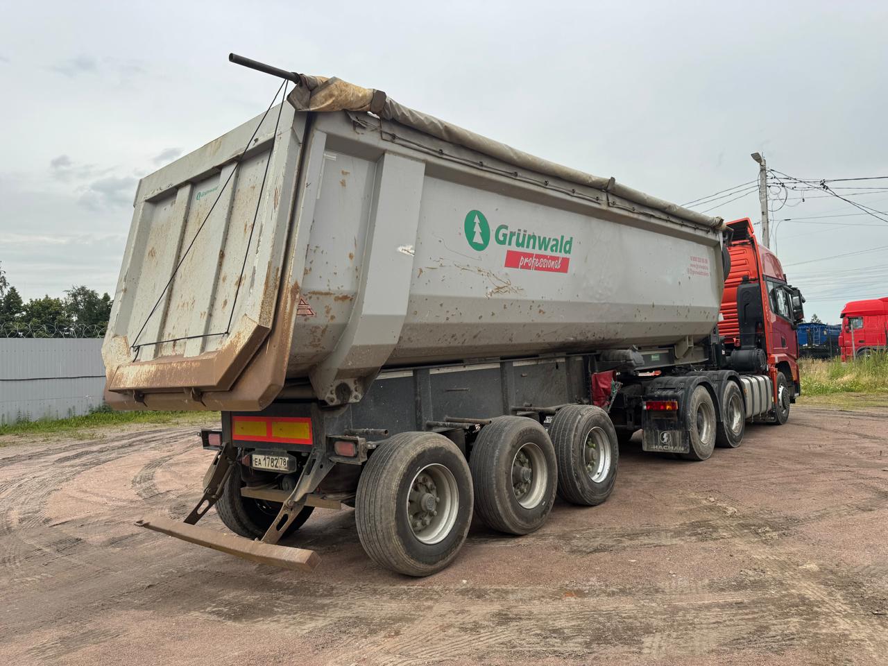 Shacman (Shaanxi) SX* 6x4 Седельный тягач 2022 г. - фото 5