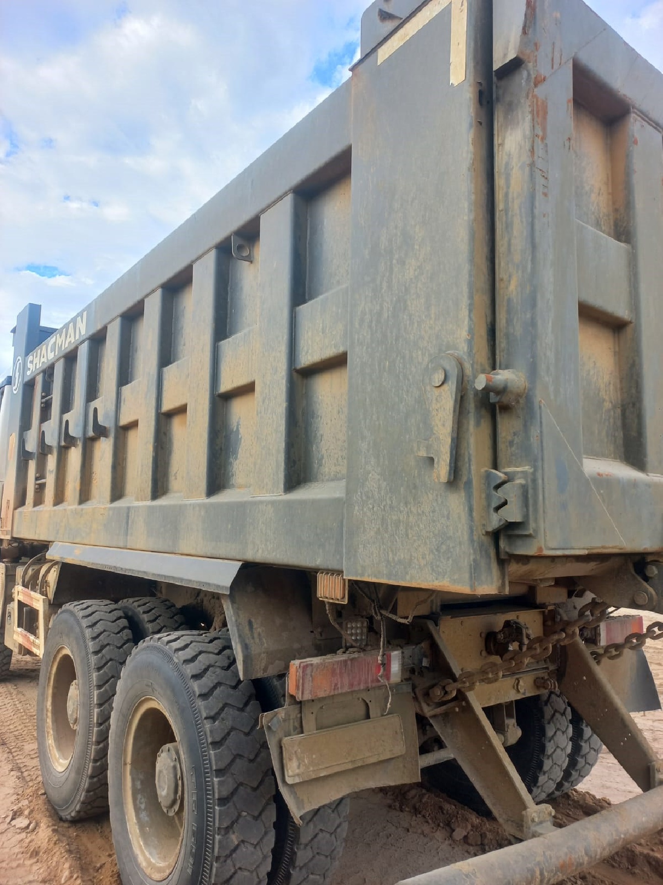 Shacman (Shaanxi) SX* 6x6 Самосвал 2023 г. - фото 5