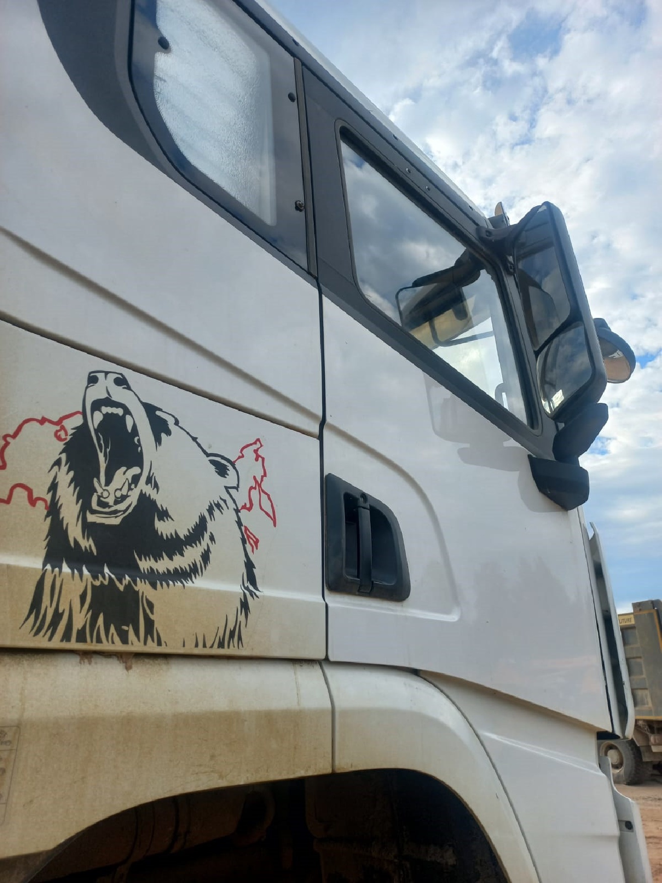 Shacman (Shaanxi) SX* 6x6 Самосвал 2023 г. - фото 6