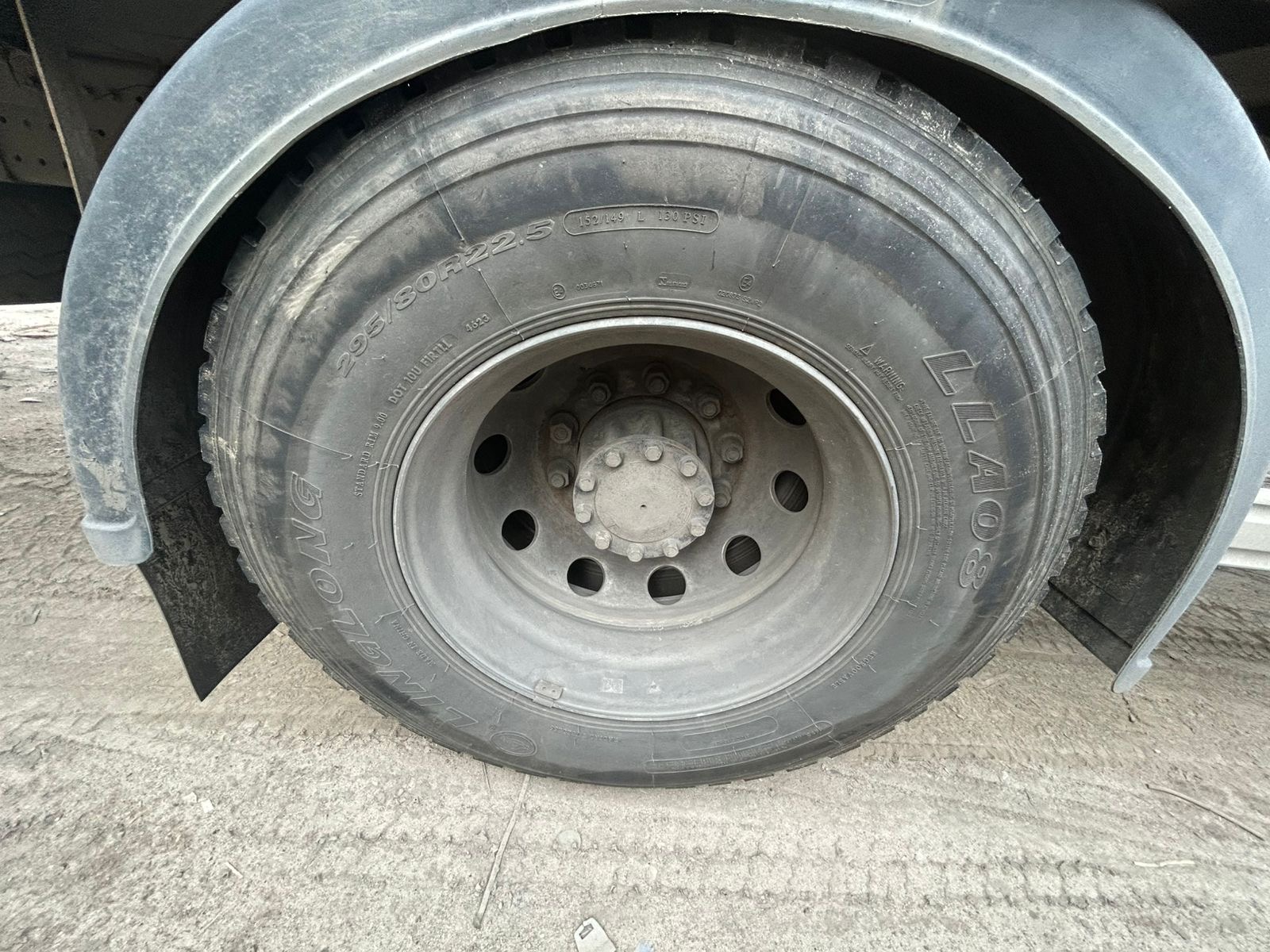 Foton AUMAN 4x2 Бортовой (Евроборт) 2024 г. - фото 16