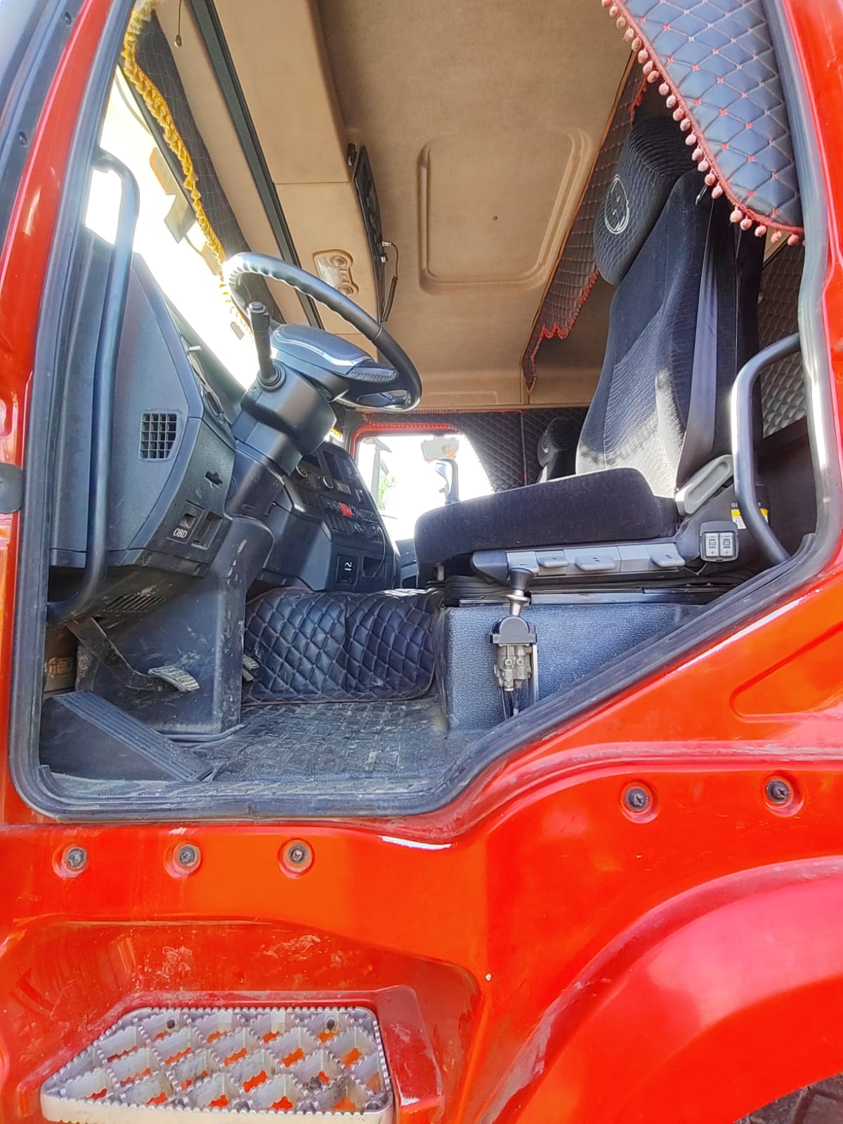 Shacman (Shaanxi) SX* 8x4 Самосвал 2022 г. - фото 7