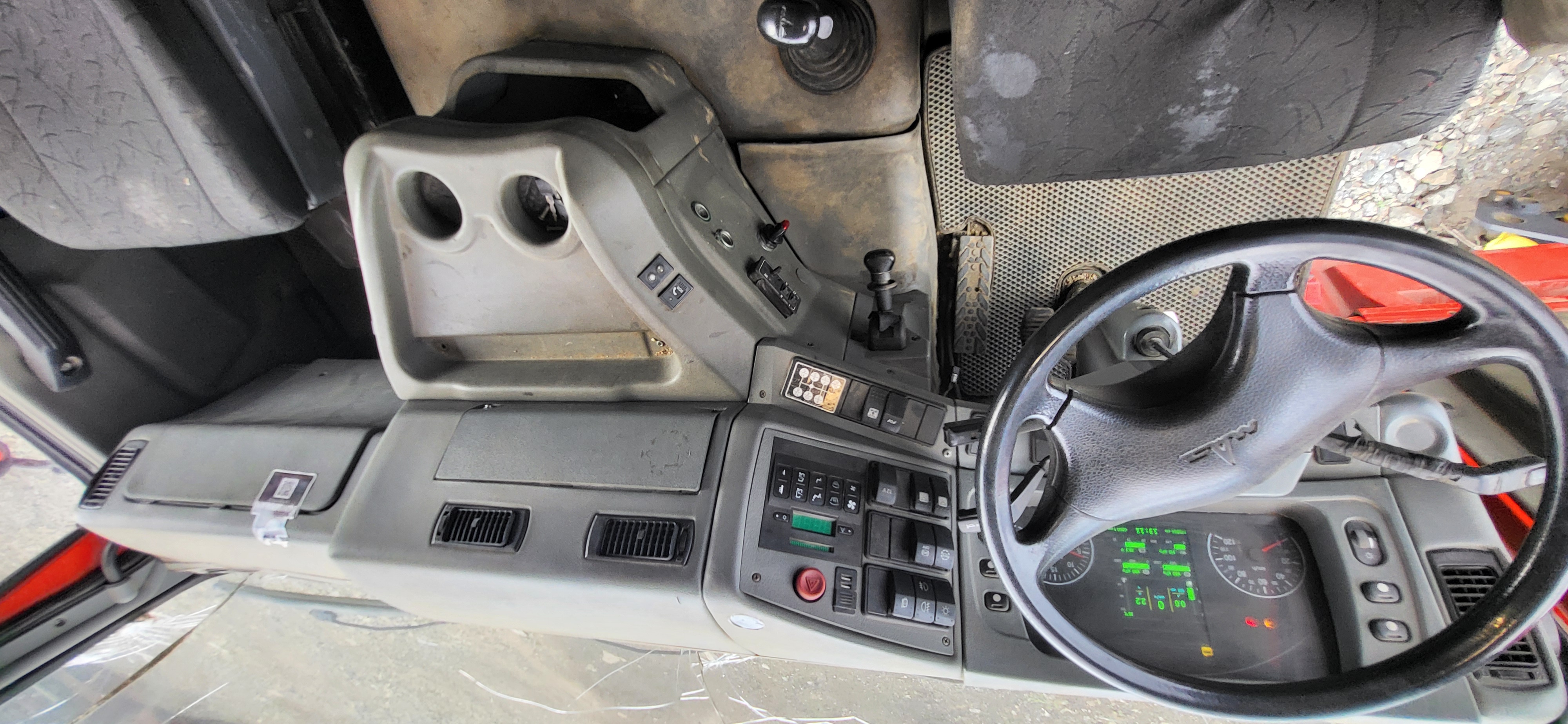 МАЗ 6501* 6x4 Самосвал 2022 г. - фото 14