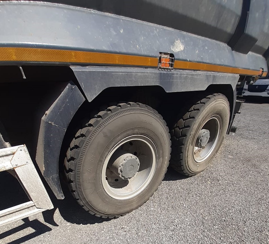 SITRAK C7H 8x4 Самосвал 2024 г. - фото 12