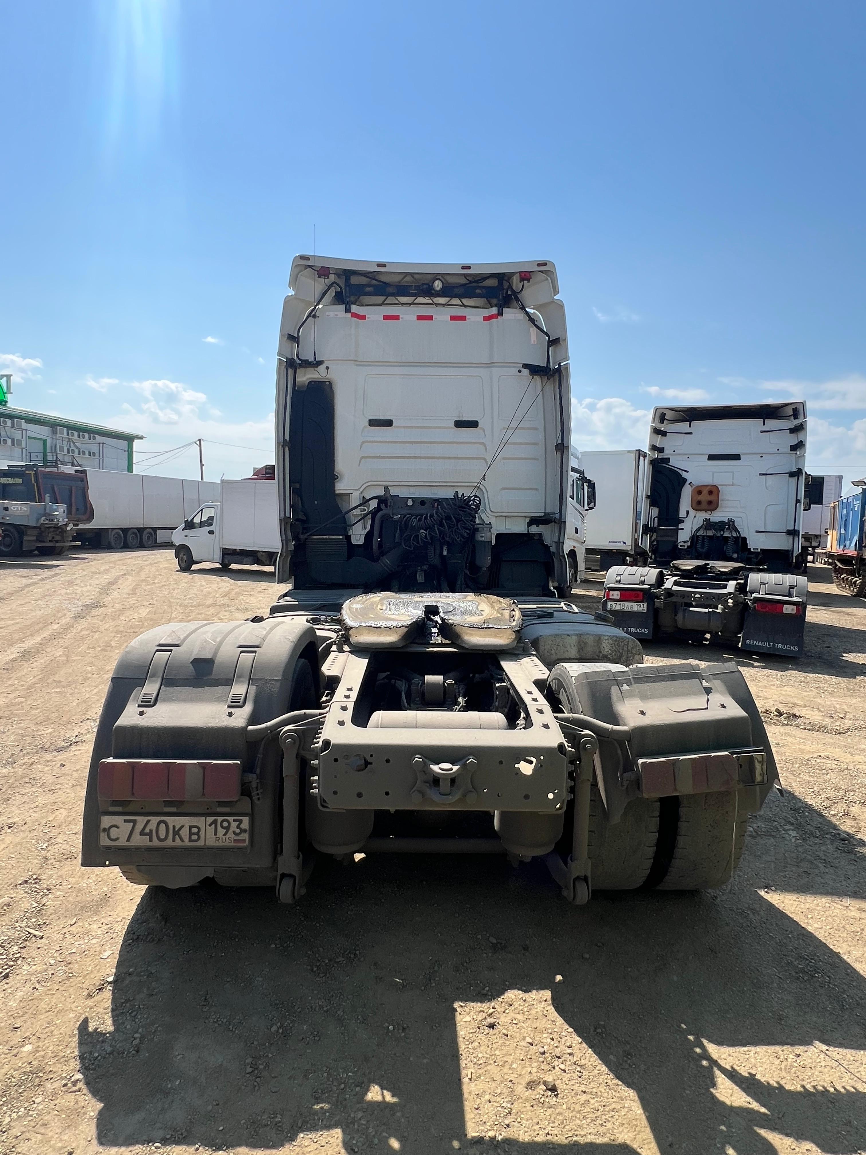 SITRAK C7H MAX 4x2 Седельный тягач 2023 г. - фото 8