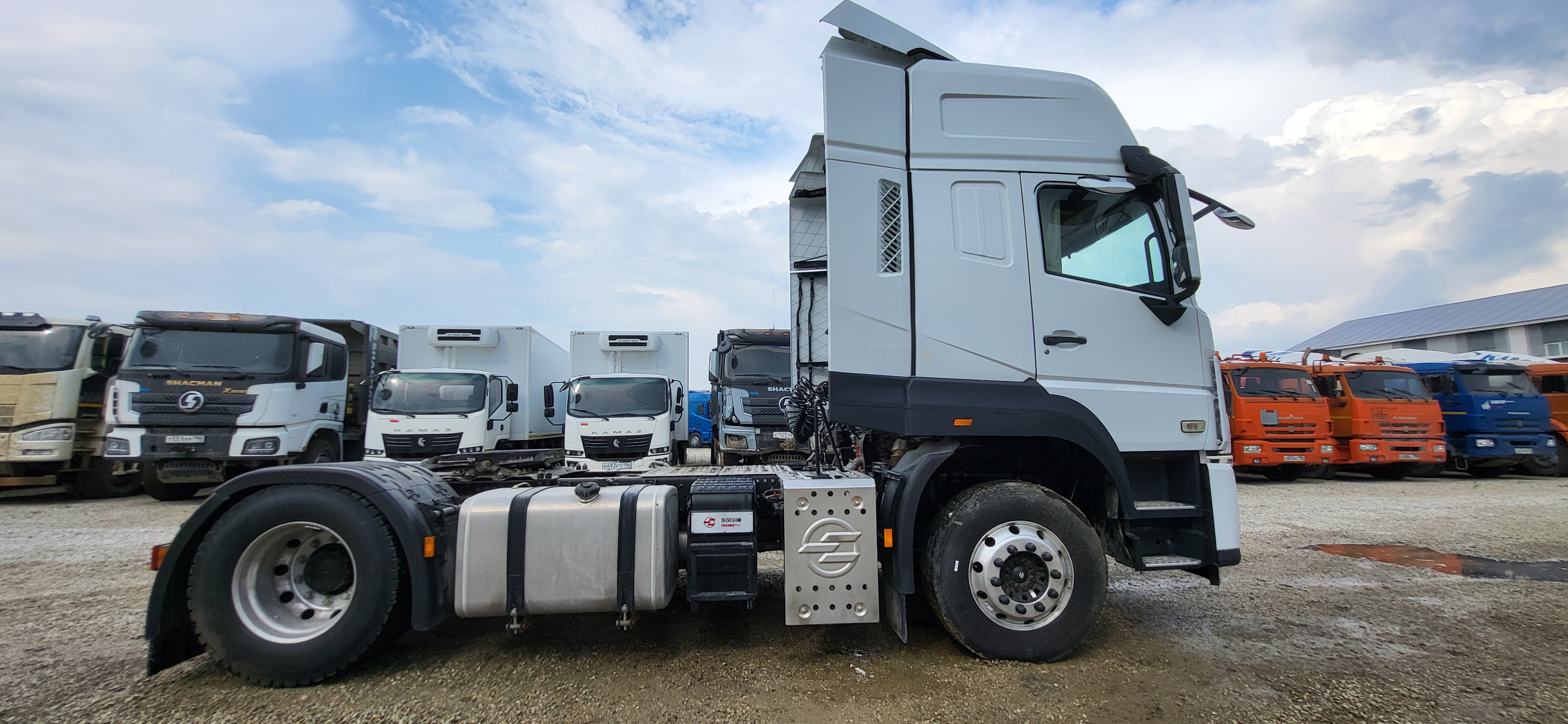 VASOL HV7 4x2 Седельный тягач 2023 г. - фото 9