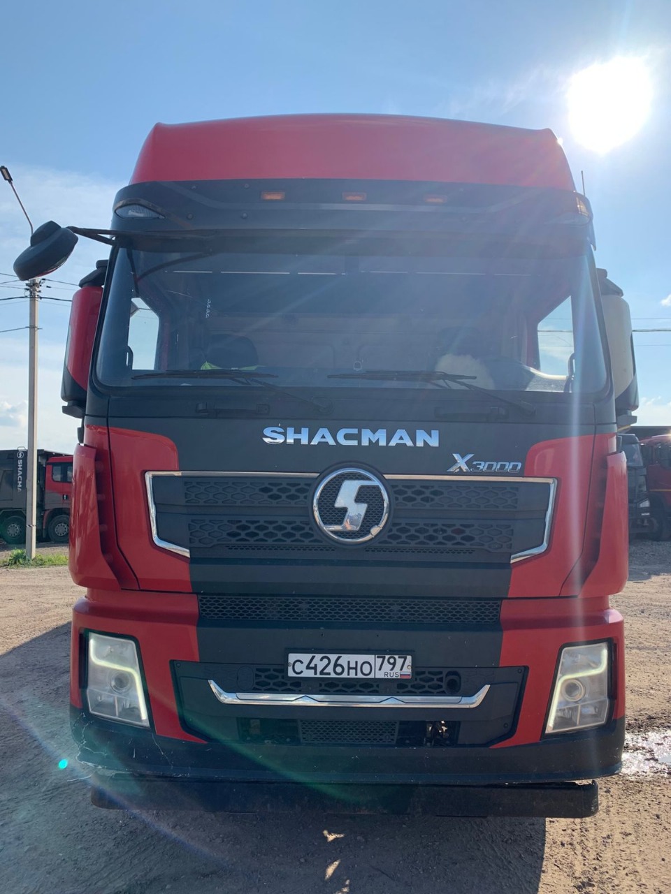 Shacman (Shaanxi) SX* 6x4 Седельный тягач 2023 г.