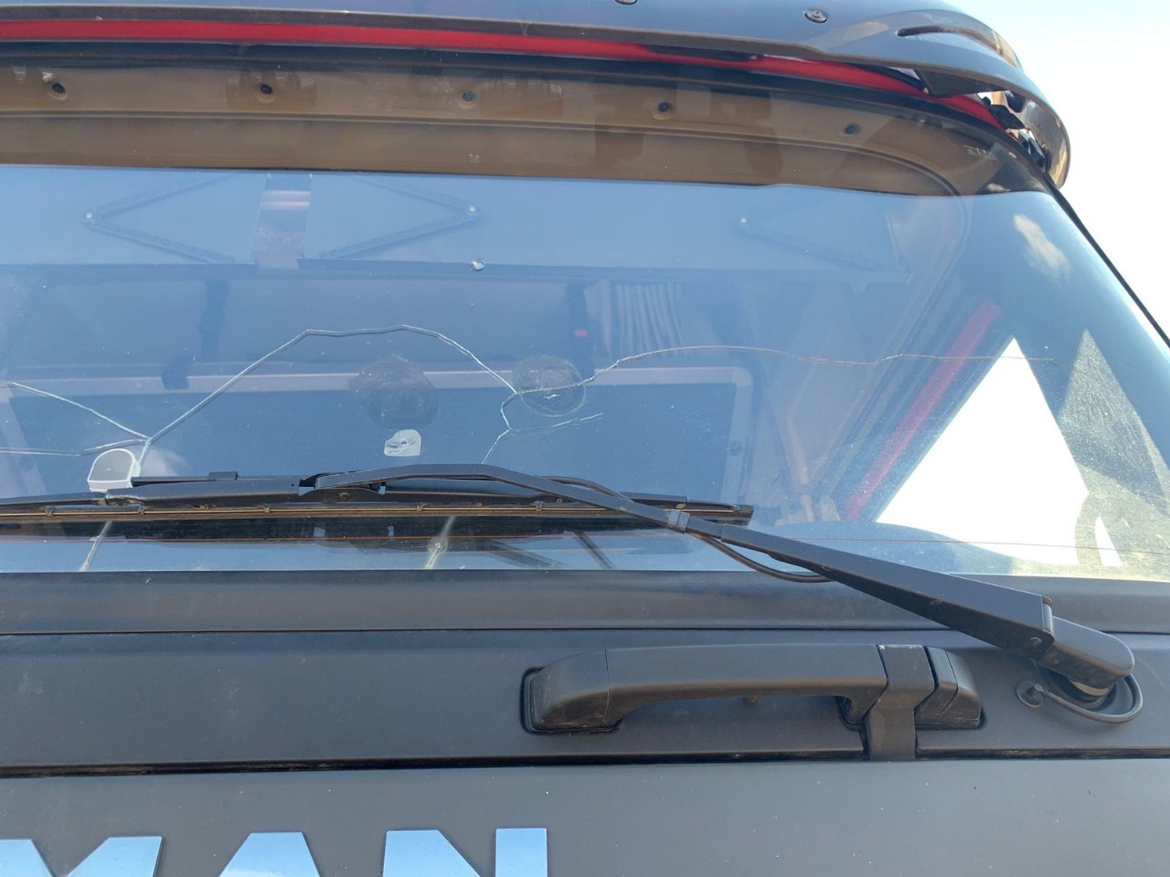 Shacman (Shaanxi) SX* 6x4 Седельный тягач 2023 г. - фото 6