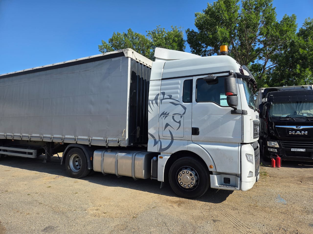 SITRAK C7H 4x2 Седельный тягач 2023 г. - фото 2