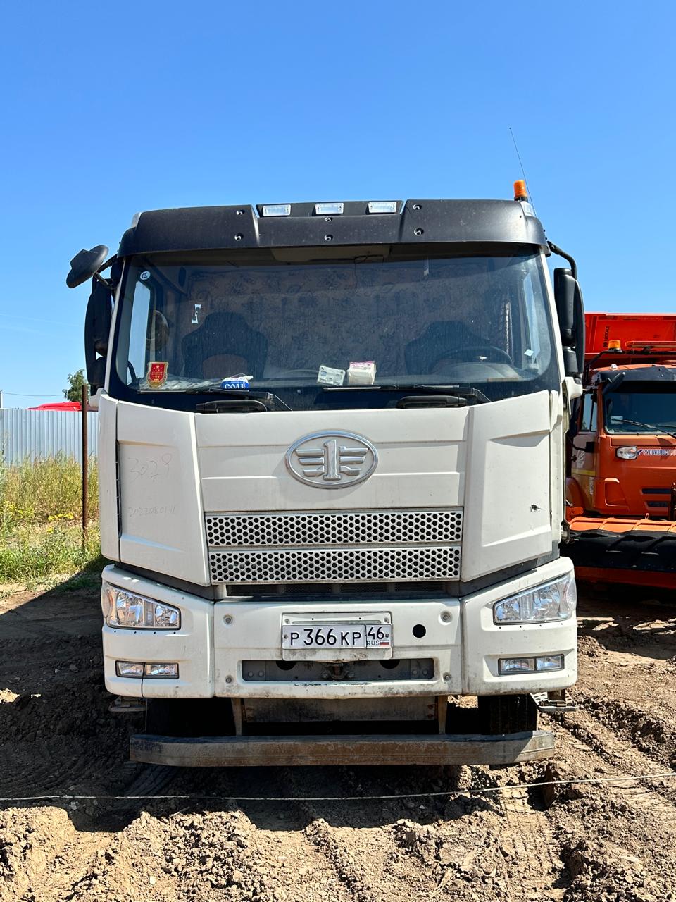 FAW J6 8x4 Самосвал 2022 г.