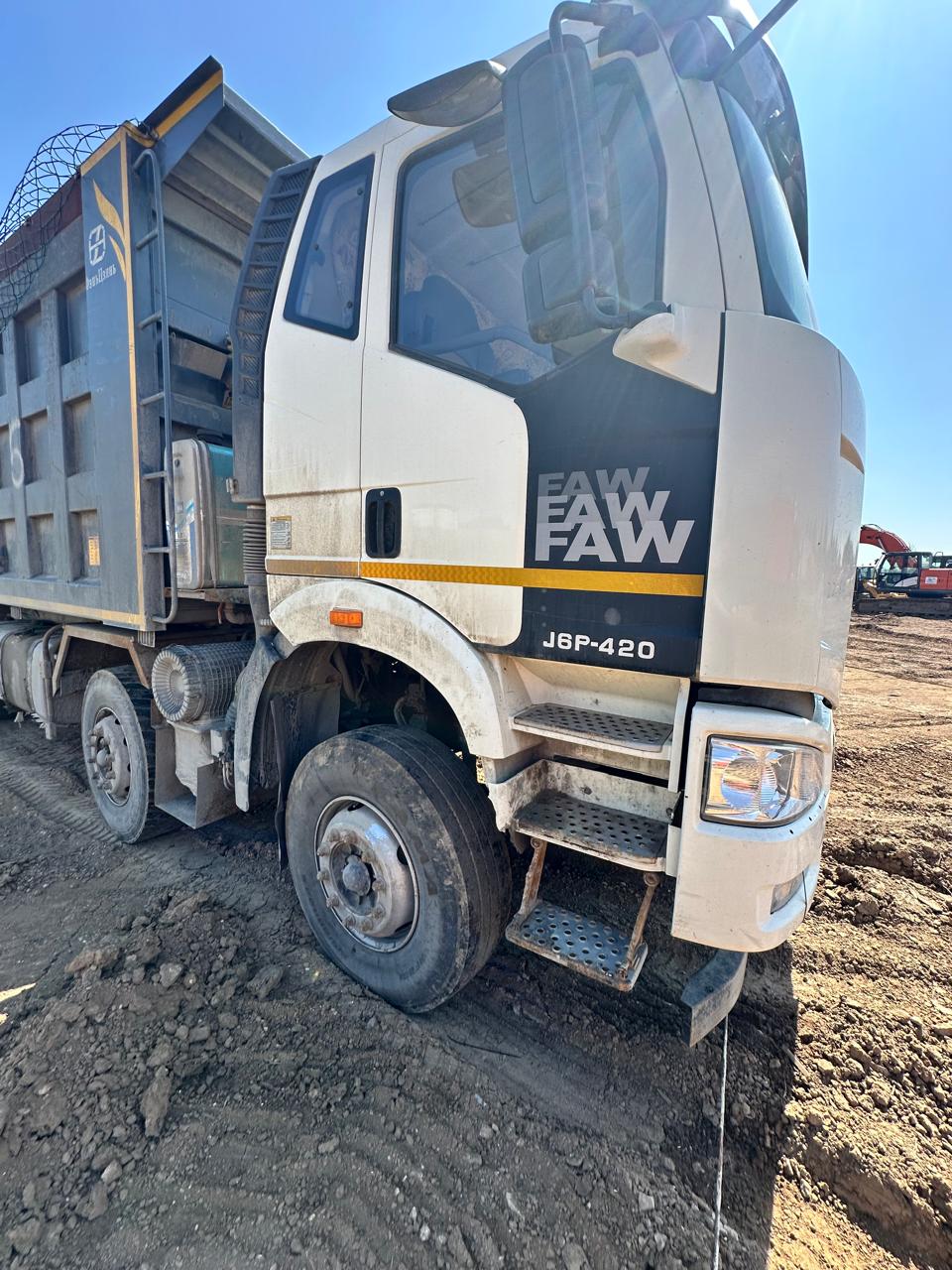 FAW J6 8x4 Самосвал 2022 г. - фото 3