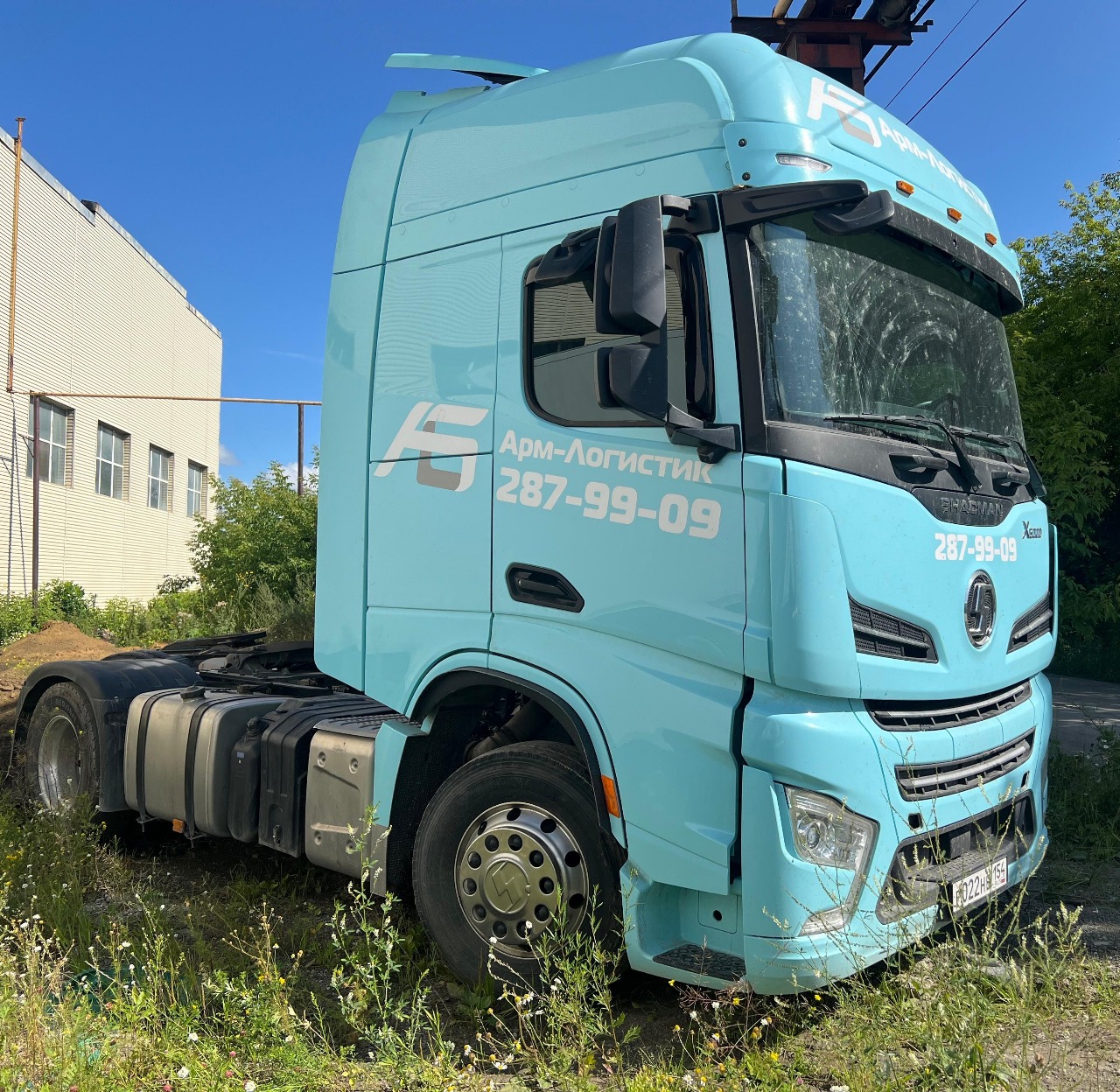 Shacman (Shaanxi) SX* 4x2 Седельный тягач 2023 г. - фото 3