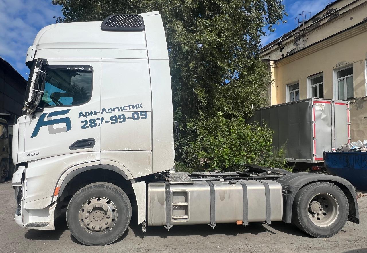 Shacman (Shaanxi) SX* 4x2 Седельный тягач 2023 г. - фото 4