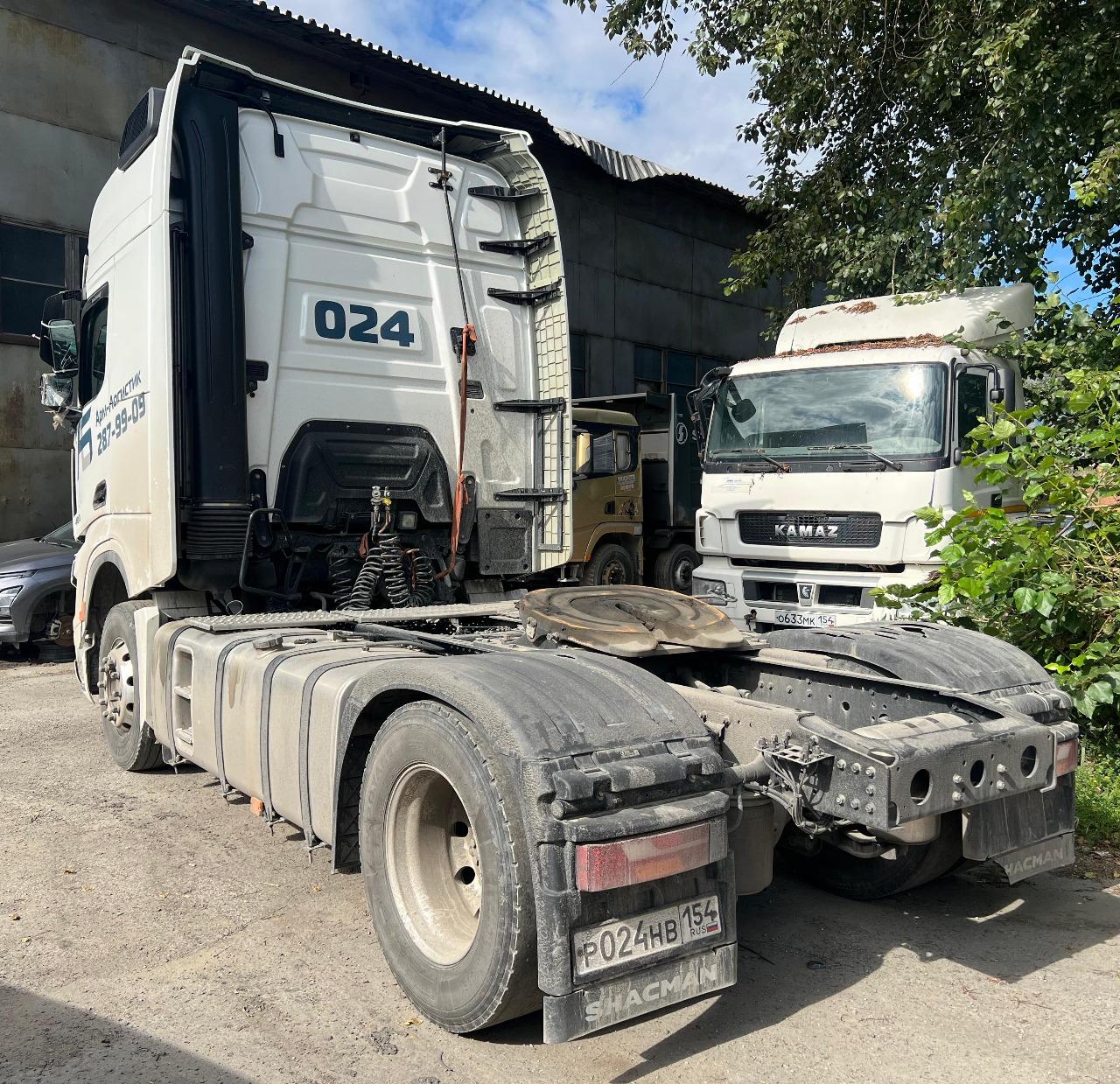 Shacman (Shaanxi) SX* 4x2 Седельный тягач 2023 г. - фото 6