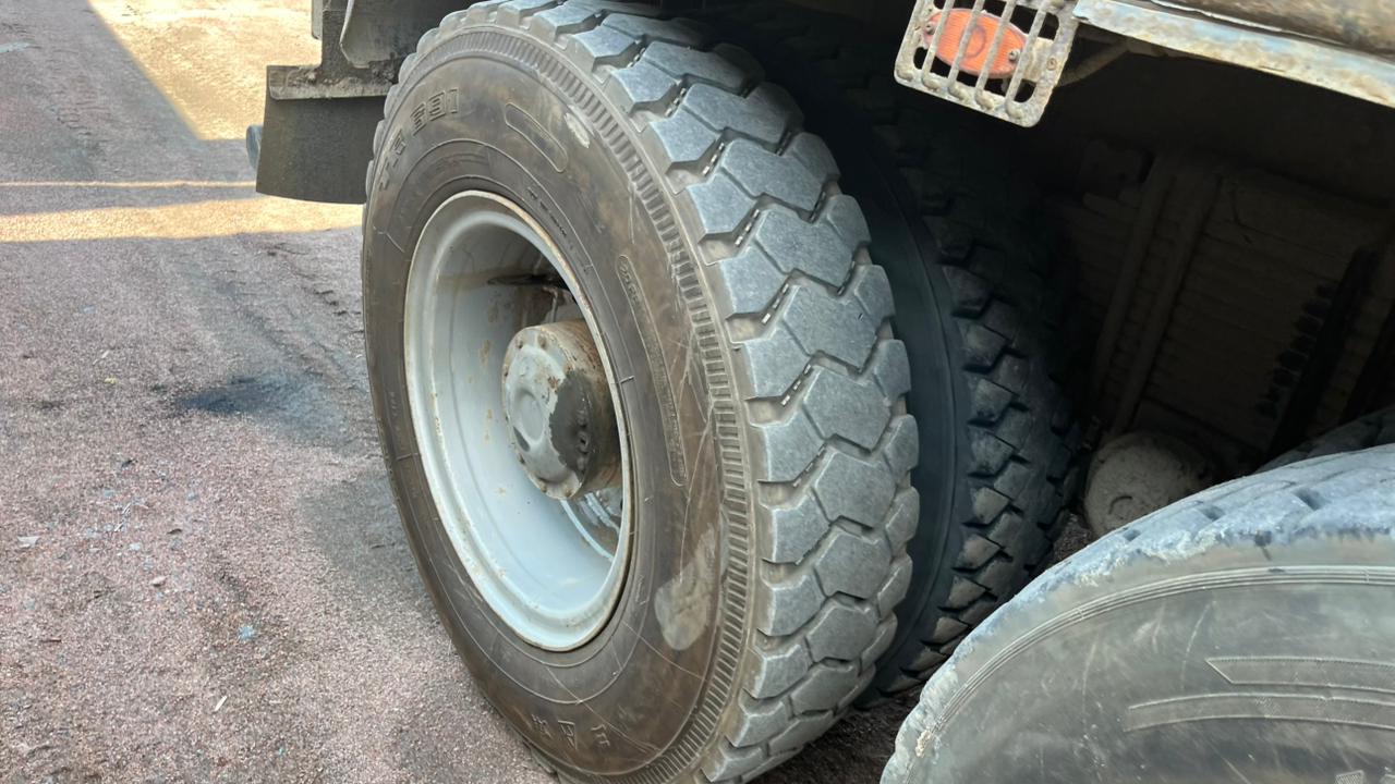 Shacman (Shaanxi) SX* 8x4 Самосвал 2023 г. - фото 9