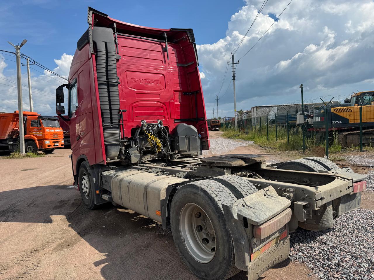 Volvo FH 4x2 Седельный тягач 2016 г. - фото 7