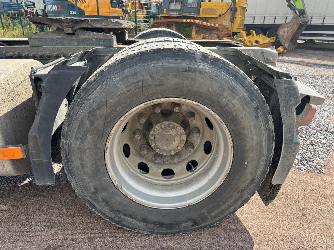 Volvo FH 4x2 Седельный тягач 2016 г. - фото 14