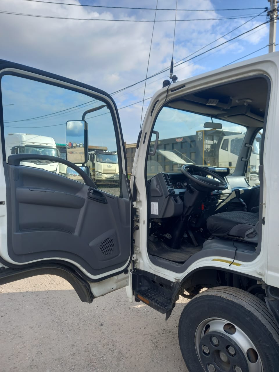 Isuzu ELF 9.5 (NQR) Изотермический/рефрижератор 2023 г. - фото 6