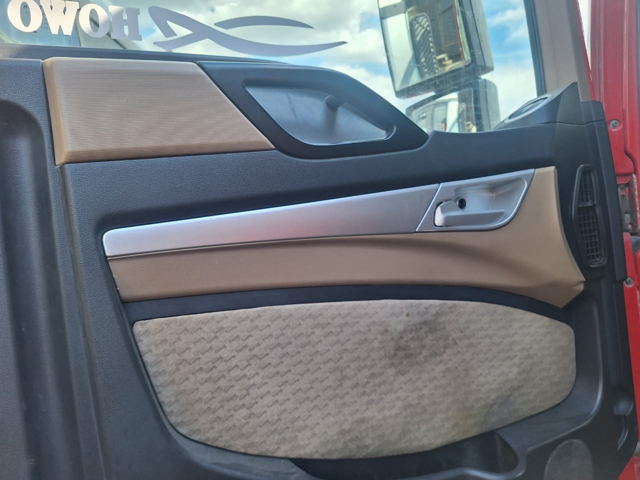 Howo T5G 6x4 Самосвал 2022 г. - фото 7