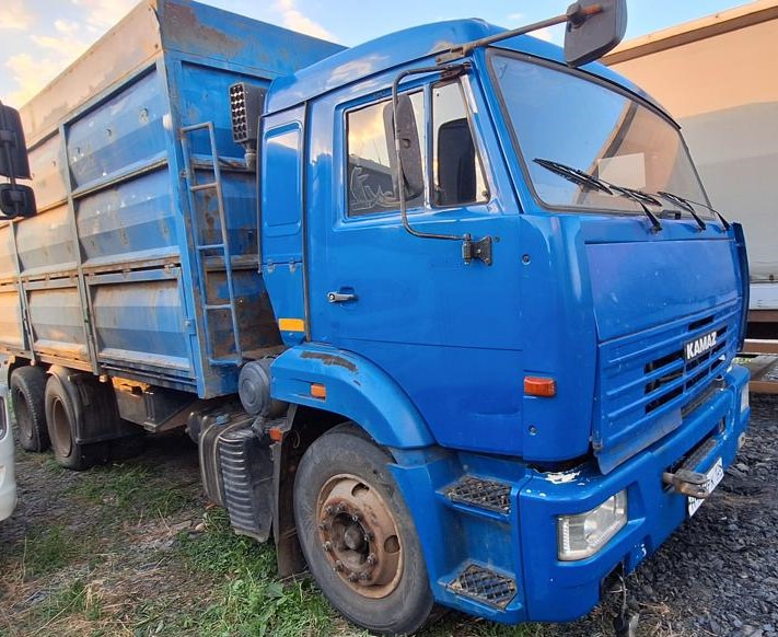 ТехноСтавПрицеп ТР8499 на шасси КамАЗ 65115 6x4 Зерновоз 2020 г. - фото 3