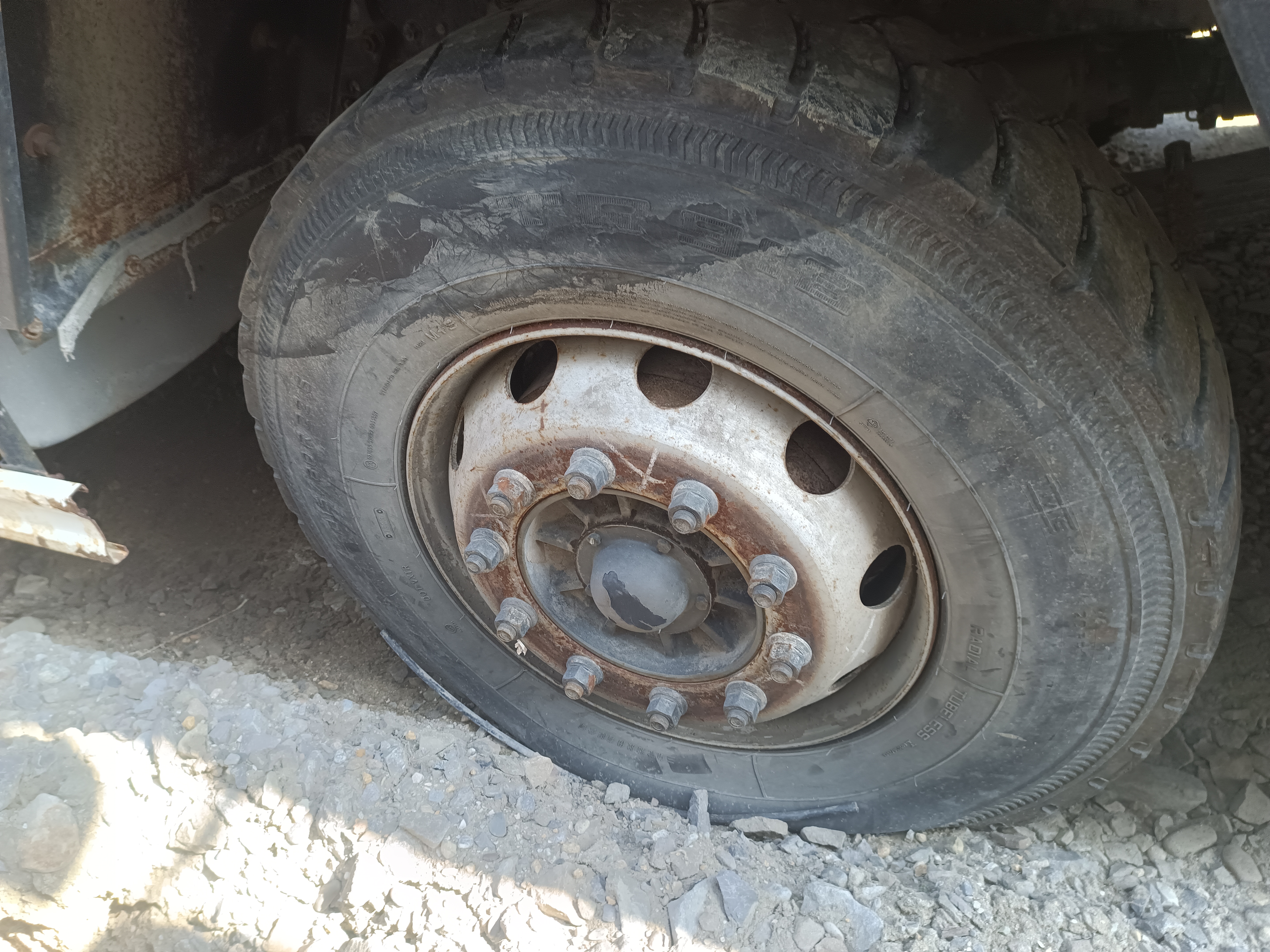 FAW J6 8x4 Самосвал 2023 г. - фото 12