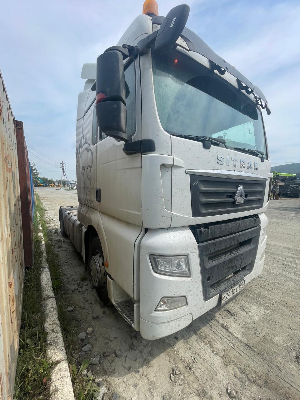 SITRAK C7H 4x2 Седельный тягач 2023 г. - фото 3