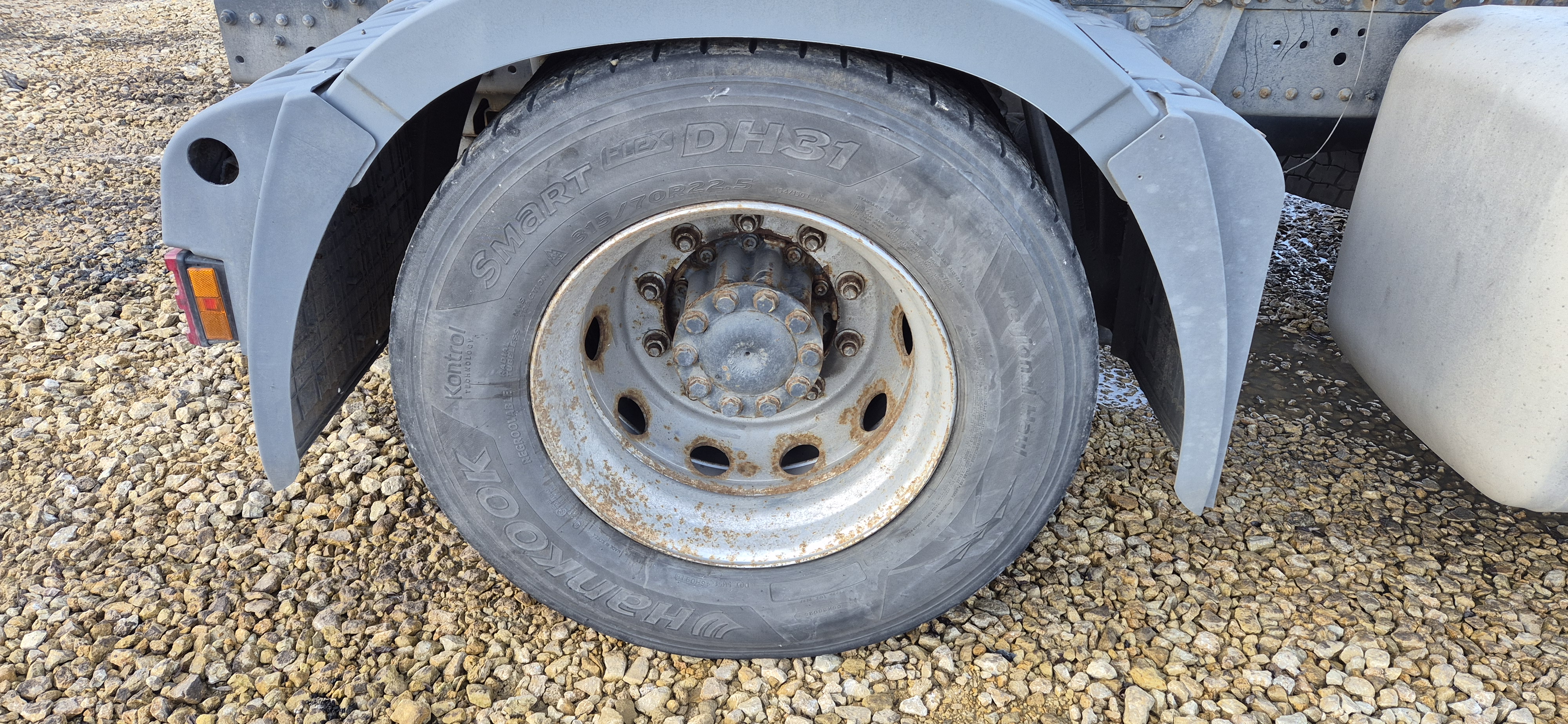 Mercedes-Benz ACTROS 4x2 Седельный тягач 2016 г. - фото 16